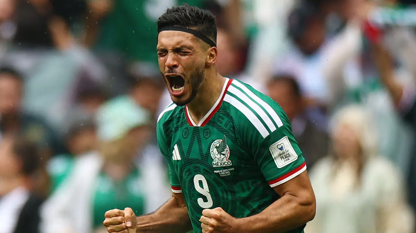 Mexico åbnede VM med at slå Sydafrika.
