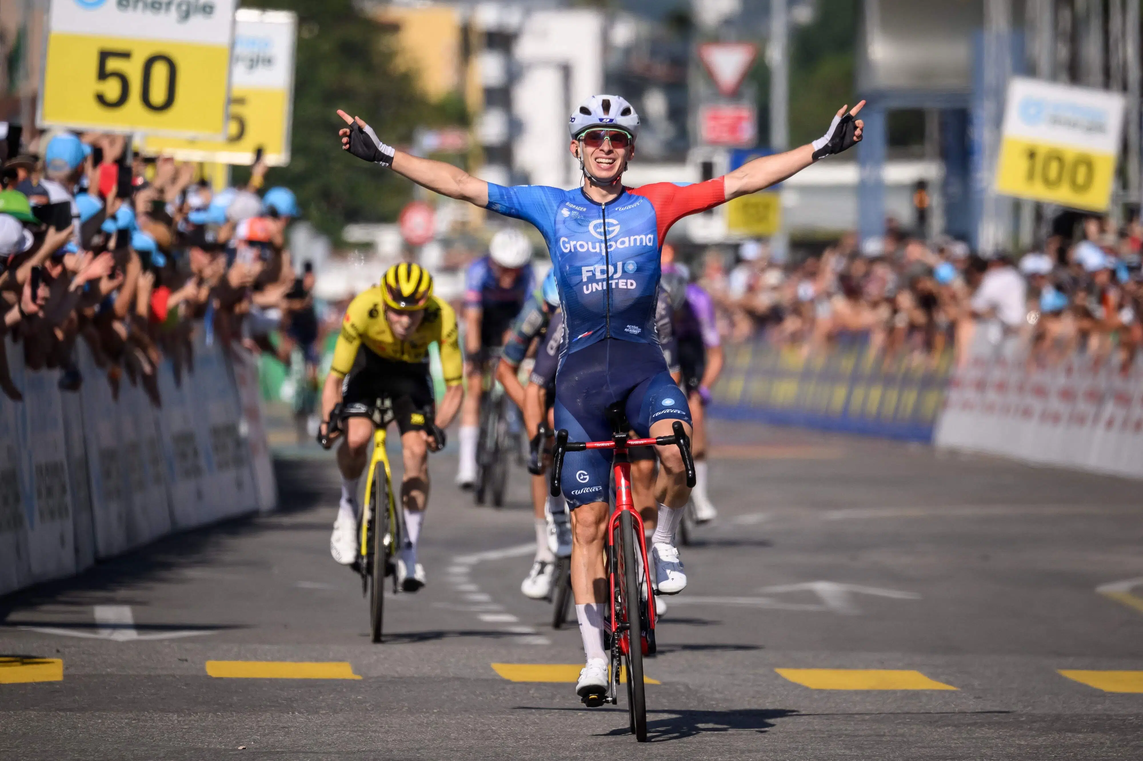Frenchman Grégoire sprints to victory in Tour de Suisse stage 2