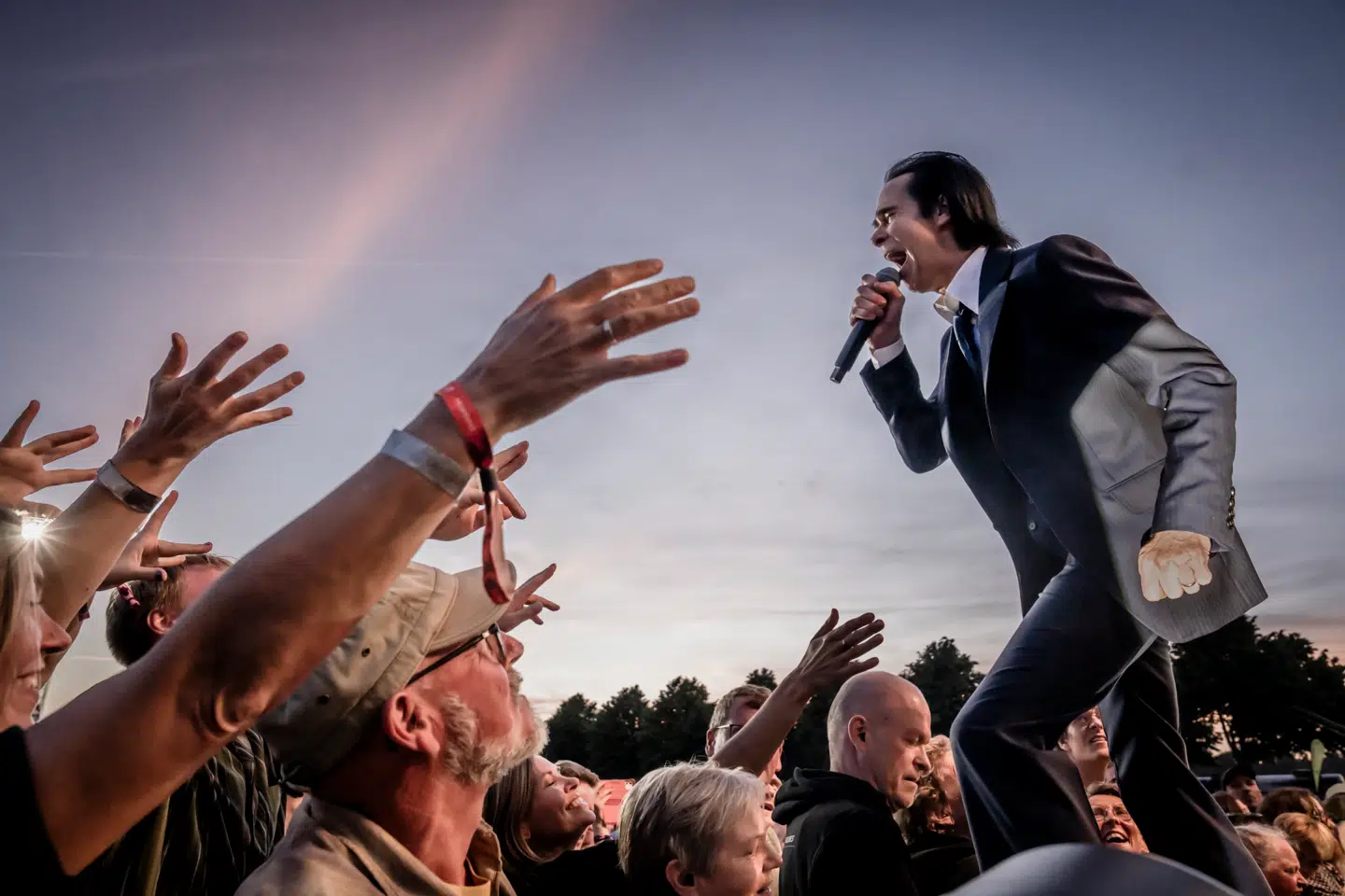 Livet gav mere mening end normalt, da Nick Cave & the Bad Seeds torsdag aften gav koncert på Heartand Festival.