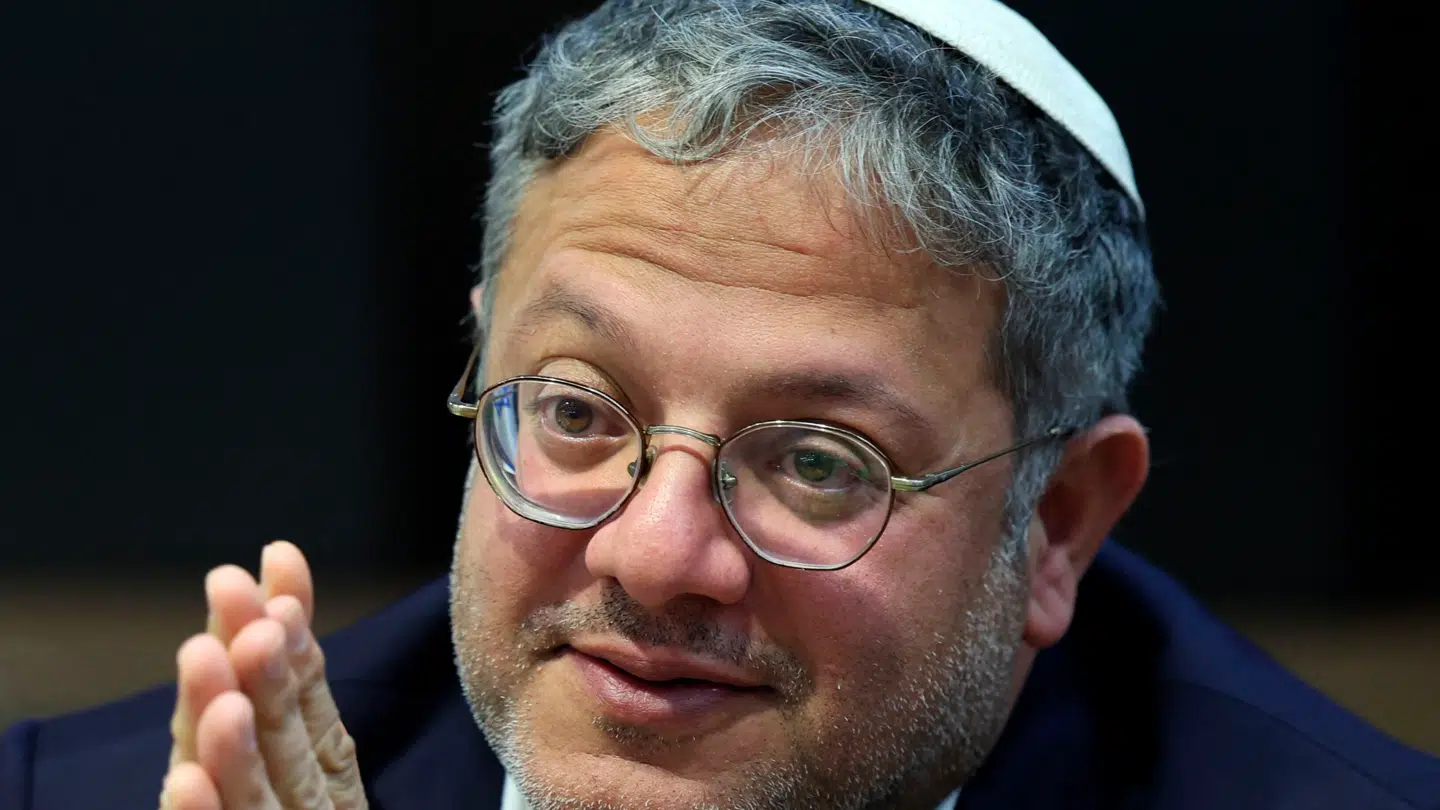 Den israelske sikkerhedsminister Ben Gvir truer nabolandet Libanon efter, at fire israelske soldater er døde i kamp.