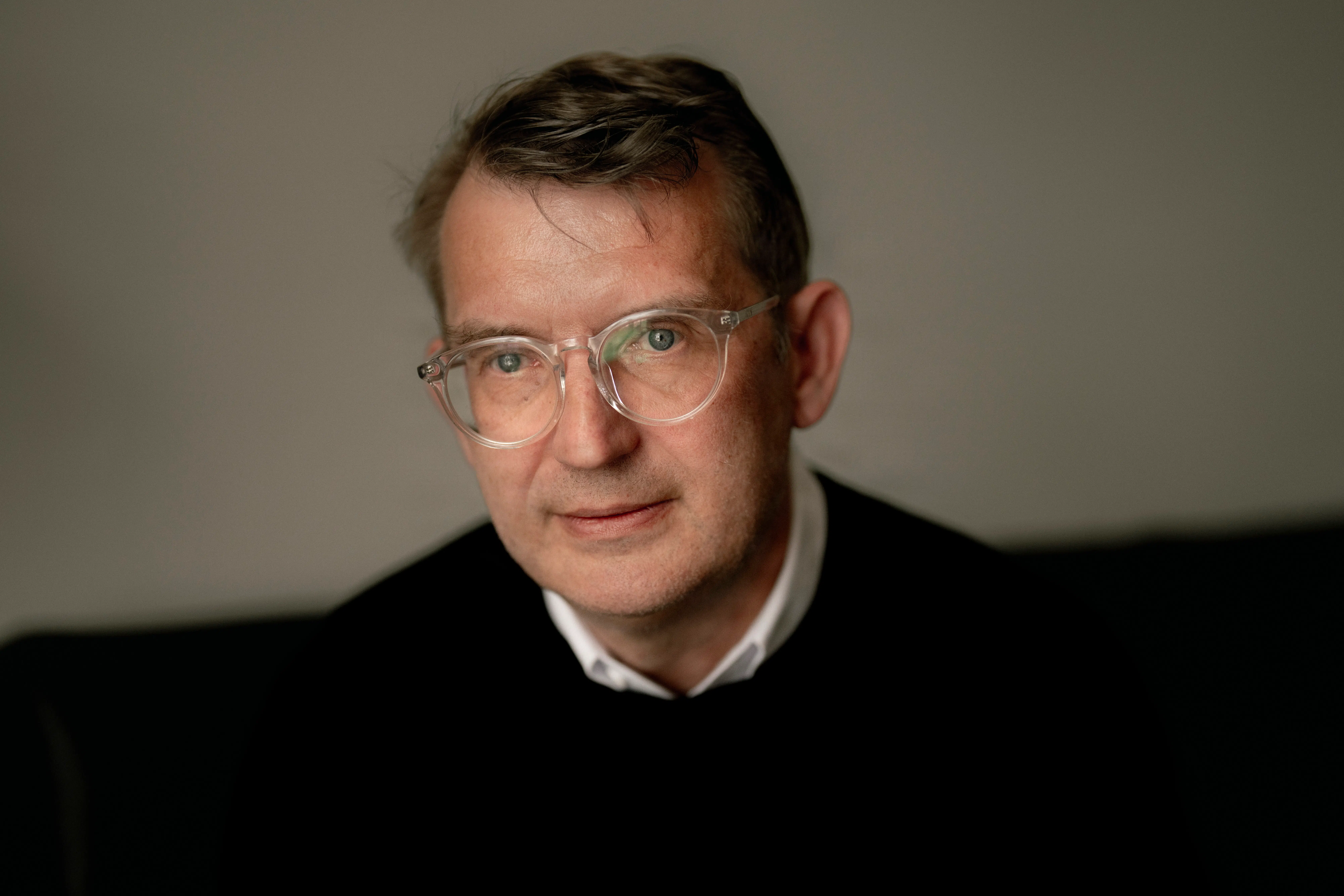 Troels Lunds vej til toppen er lang og fuld af forhindringer. Han slipper næppe for sine rivaler