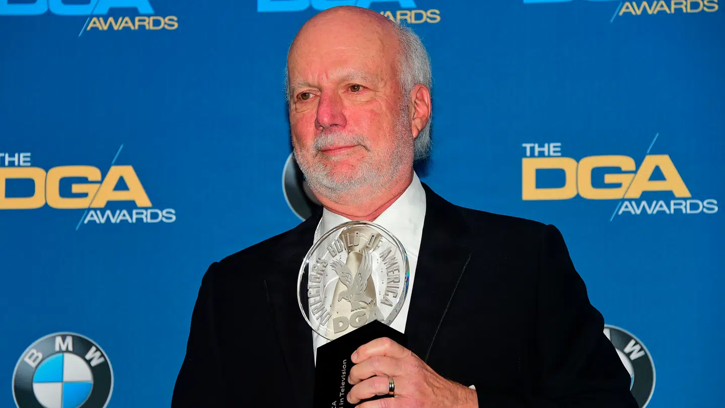 James Burrows er sovet stille ind.