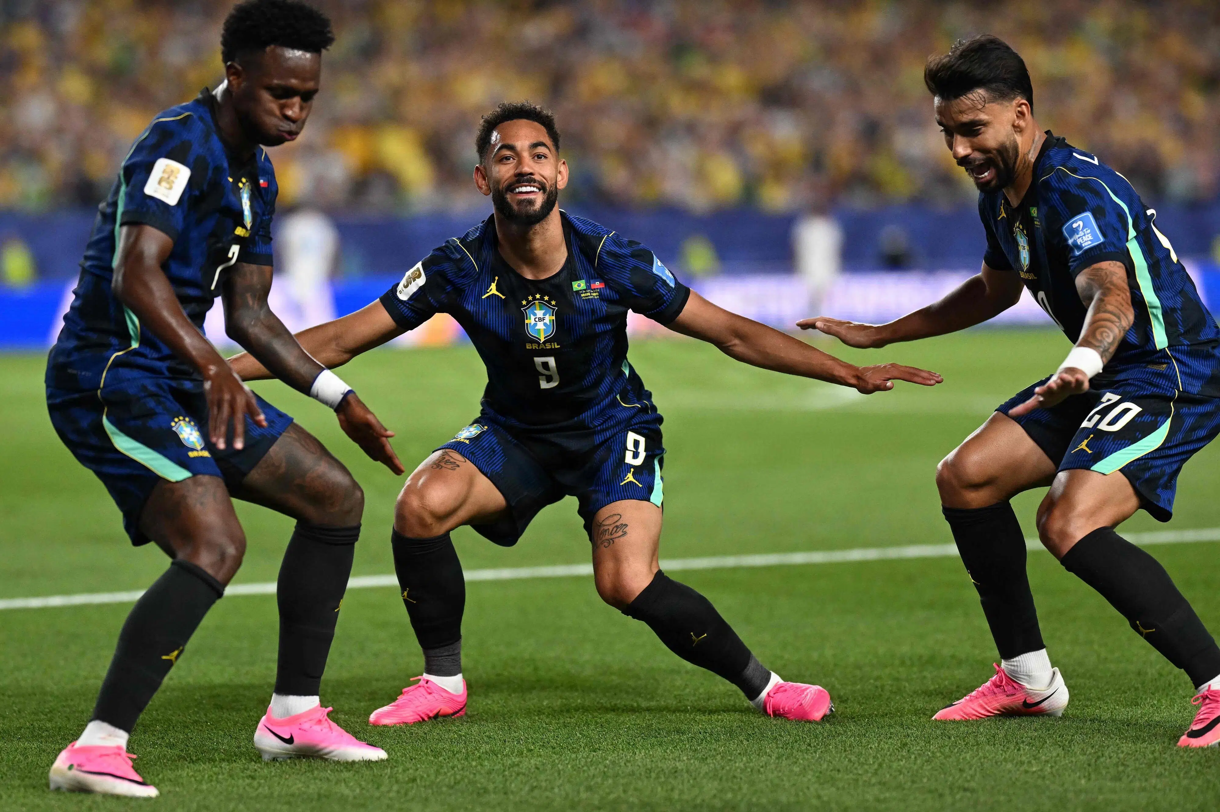 Brasilianske stjerner sender Haiti ud af VM