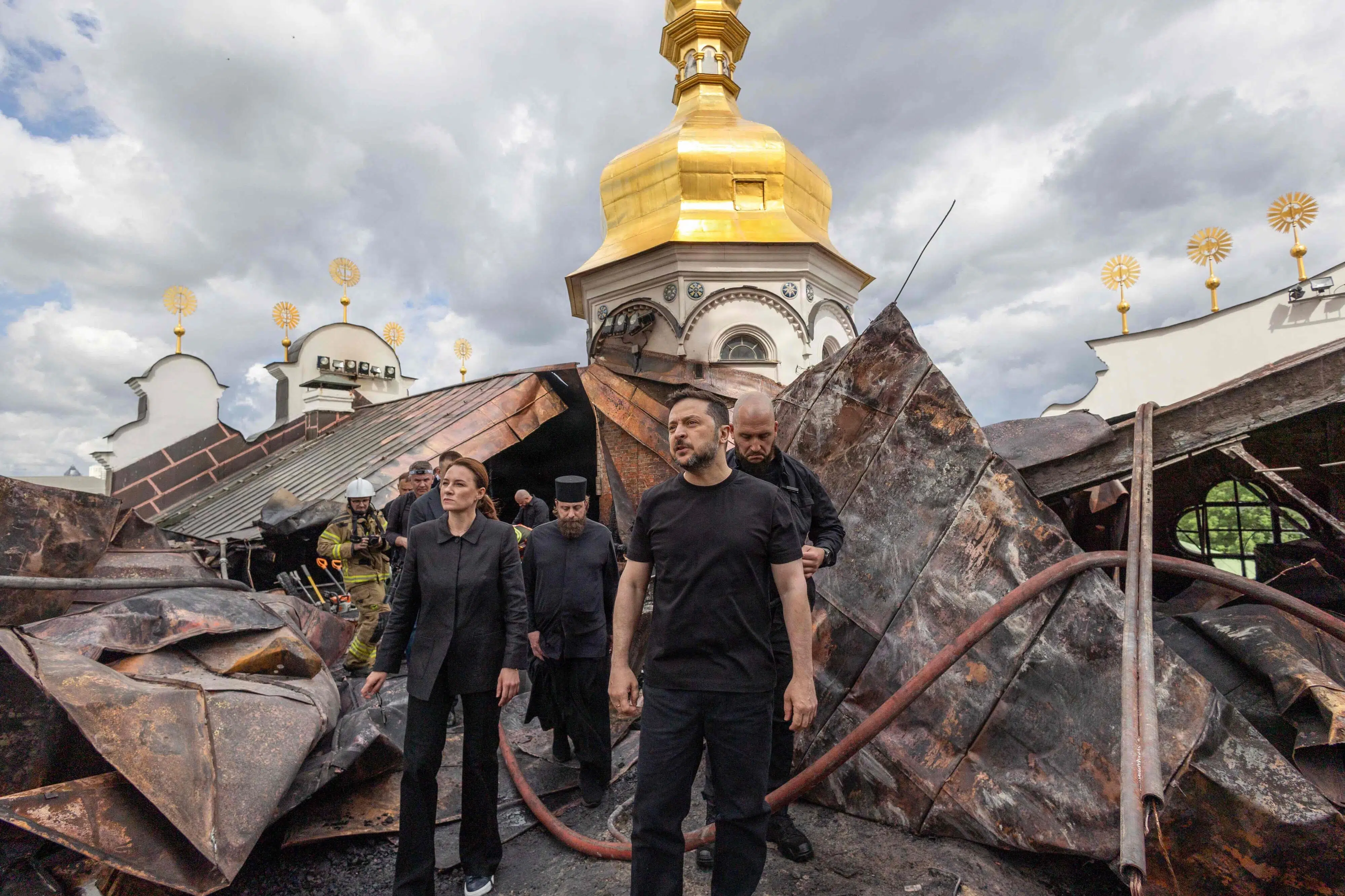 Zelenskyj: Rusland forbereder nyt massivt angreb