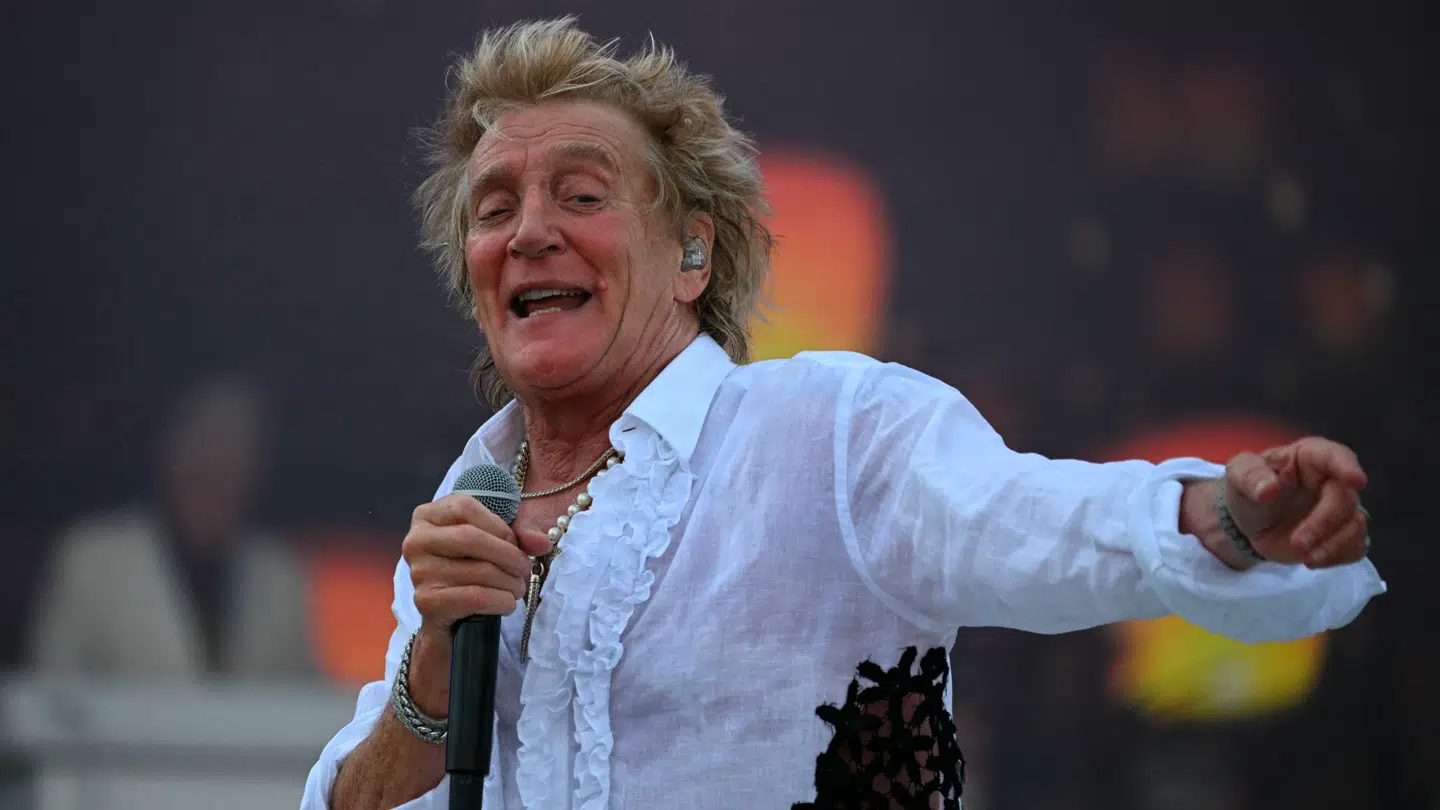 (Arkiv) Den britiske rocklegende måtte kortvarigt afbryde sin koncert lørdag.