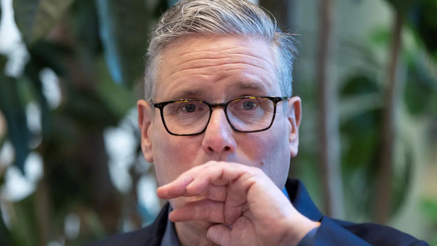 Den britiske avis The Observer skriver - baseret på unavngivne kilder i Labour-partiet - at Starmer forventes at melde sin afgang mandag.