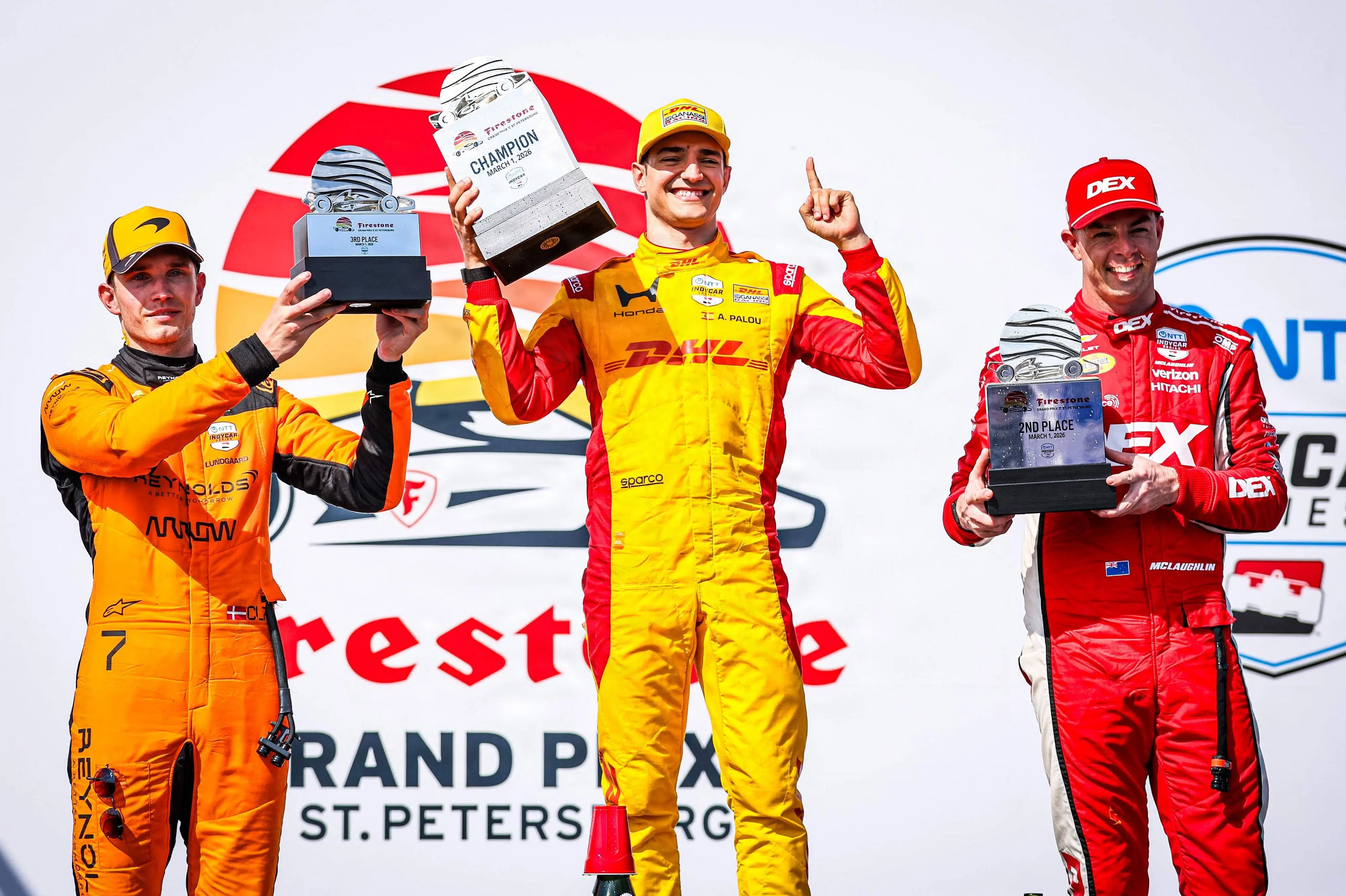 Dansk racerkører veksler sidsteplads til sejr i USA