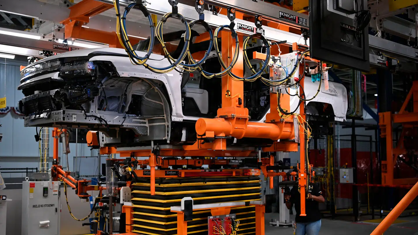 Fyringerne kommer på General Motors 'Factory ZERO'-fabrik.