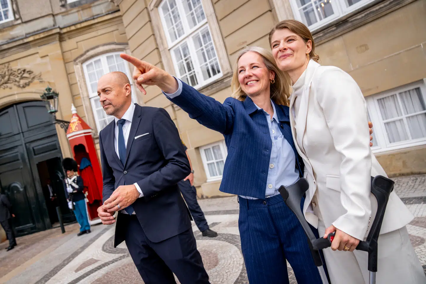 Sundheds- og kirkeminister Ida Auken (S) er en del af et netværk, som den amerikanske milliardær Peter Thiel står bag.
