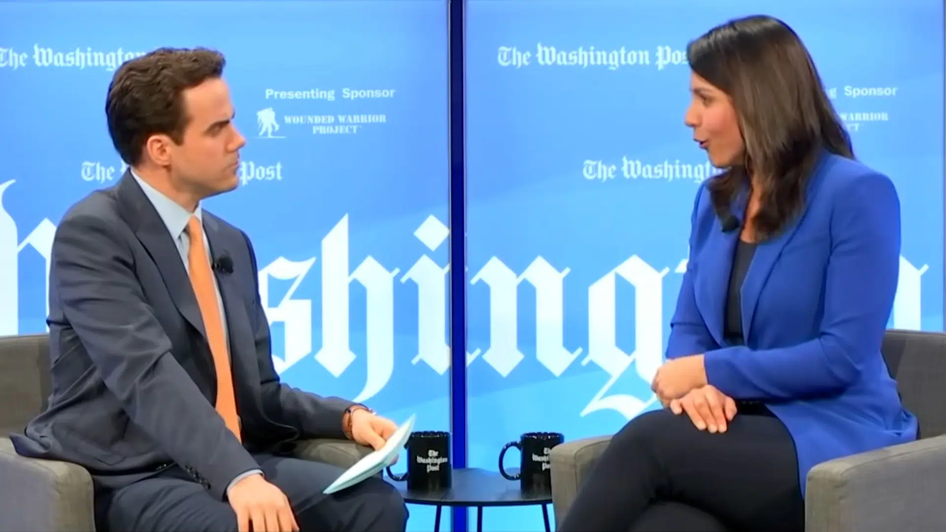 Artiklen om Trumps tidligere efterretningschef bliver kaldt en »bombshell« i Washington: Blev Tulsi Gabbard påvirket politisk af religiøs leder?