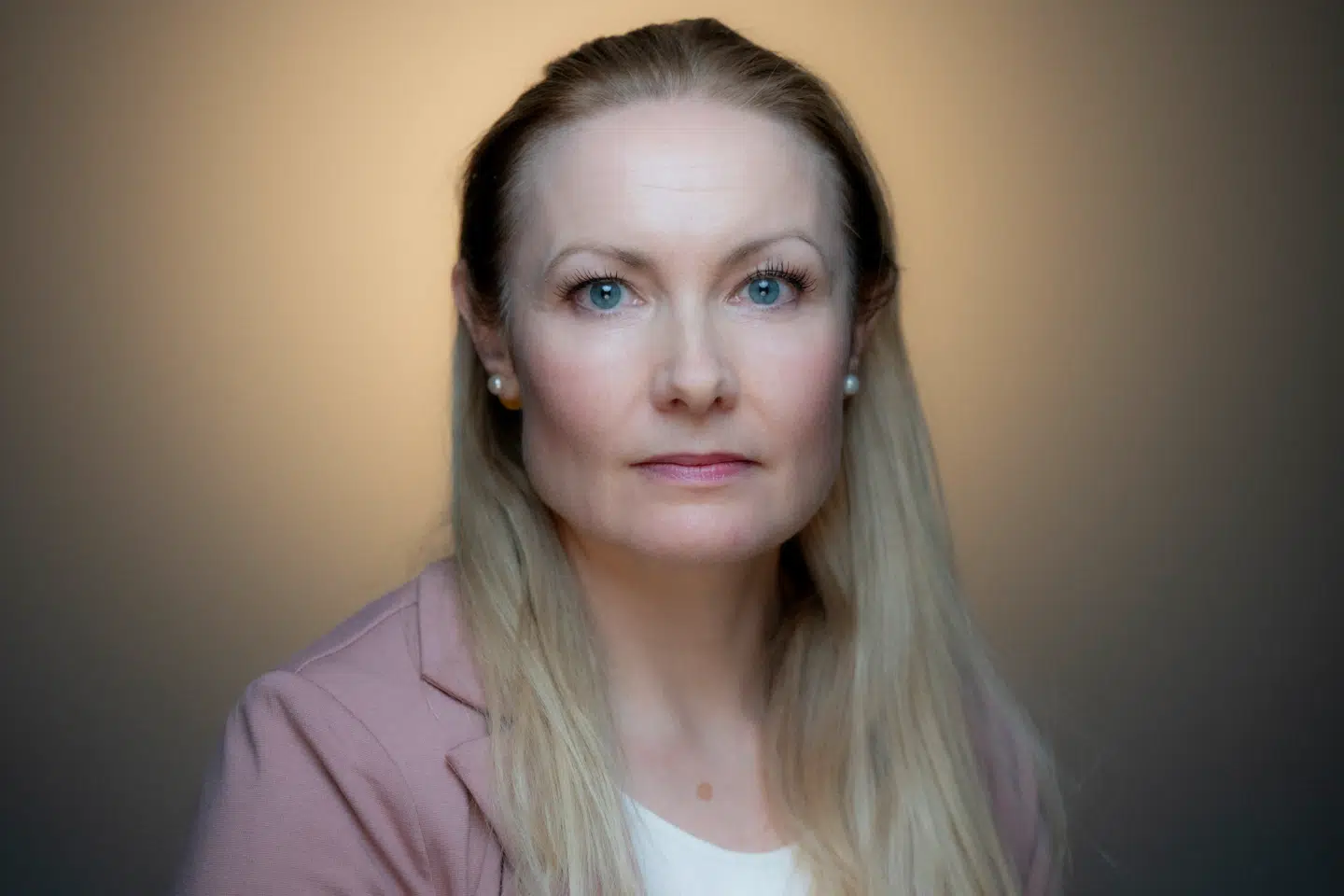 Det er helt naturligt, at en uerfaren 15-årig dreng formoder, at en jævnaldrende pige, som han i løbet af natten har haft frivilligt samleje med to gange, også har lyst om morgenen, skriver Amalie Lyhne.