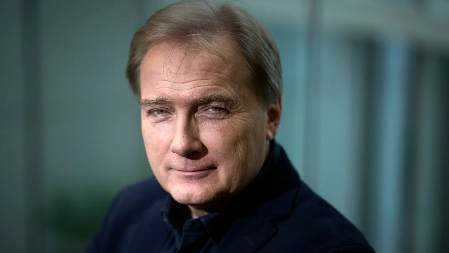Læge Peter Qvortrup Geisling giver gode råd til at klare sommervarmen.