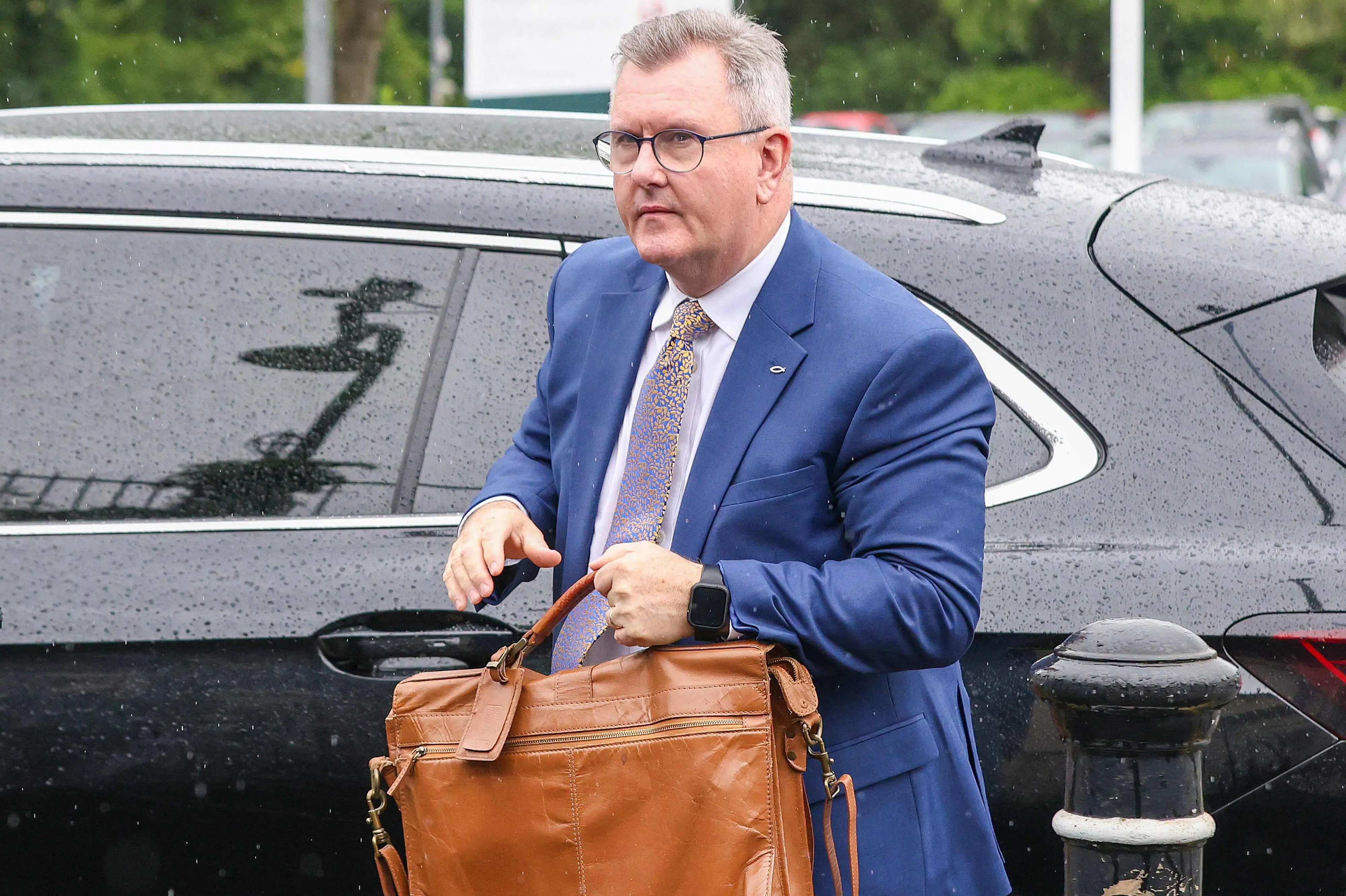Eks-partileder kendt skyldig i overgreb mod to piger i Nordirland
