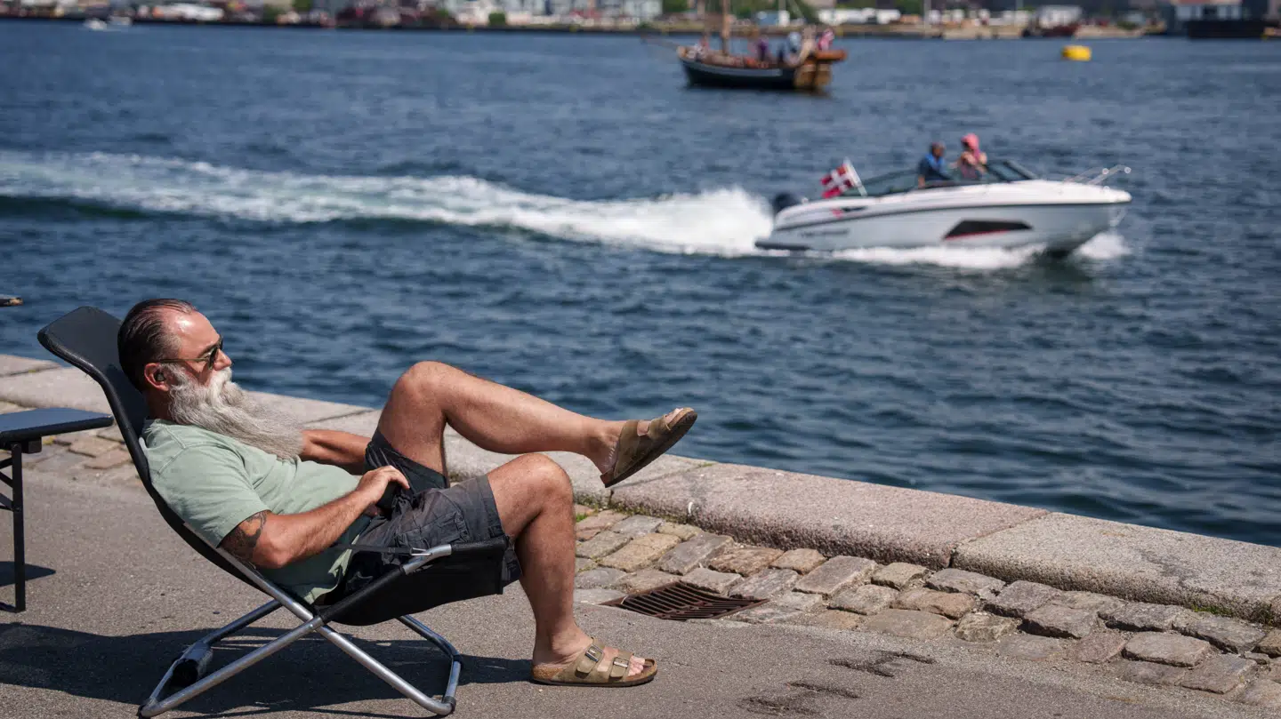 Ugens sommerlige vejr er først lige begyndt.