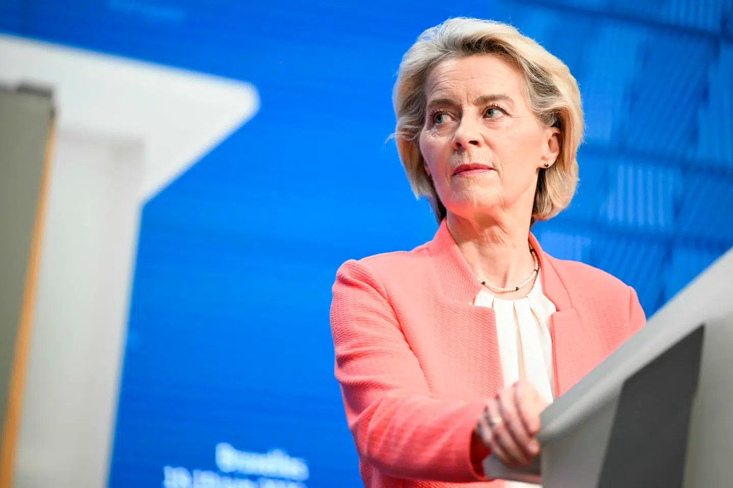 Tidligere på måneden fremlagde Europa-Kommissionen med Ursula von der Leyen i spidsen en teknologipakke, der skal gøre EU bedre i stand til at stå på egne ben, når det gælder kritiske teknologier.