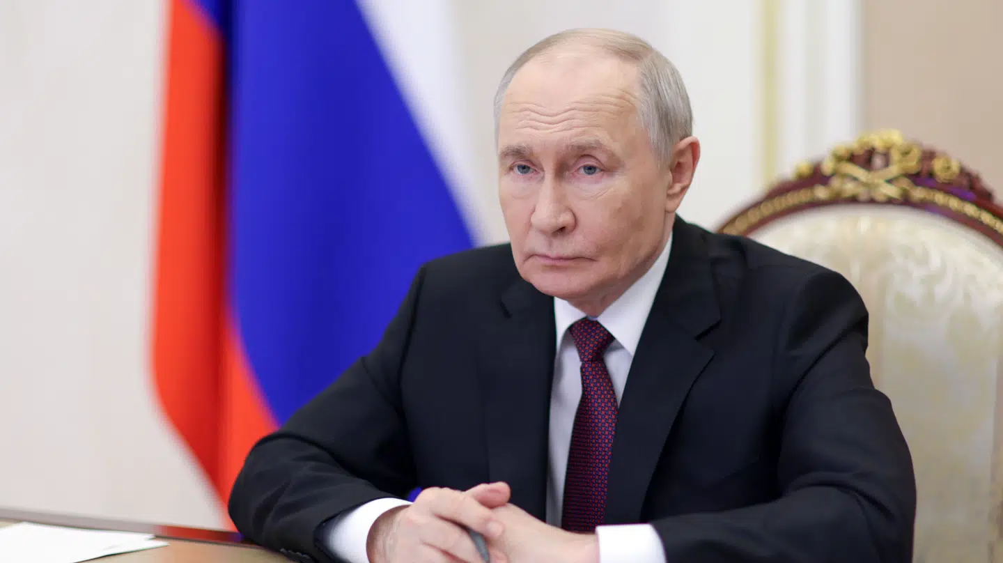 Ruslands præsident, Vladimir Putin, er klar til at forhandle fred - hvis han vel at mærke får sin vilje.