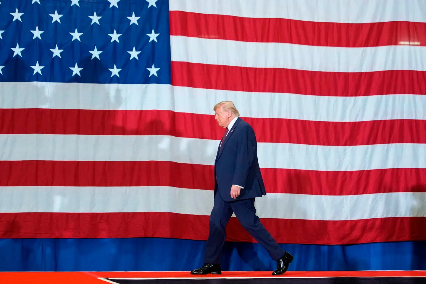 I Det Hvide Hus har man længe gruet for indholdet af den bog, der nu er udkommet i USA.