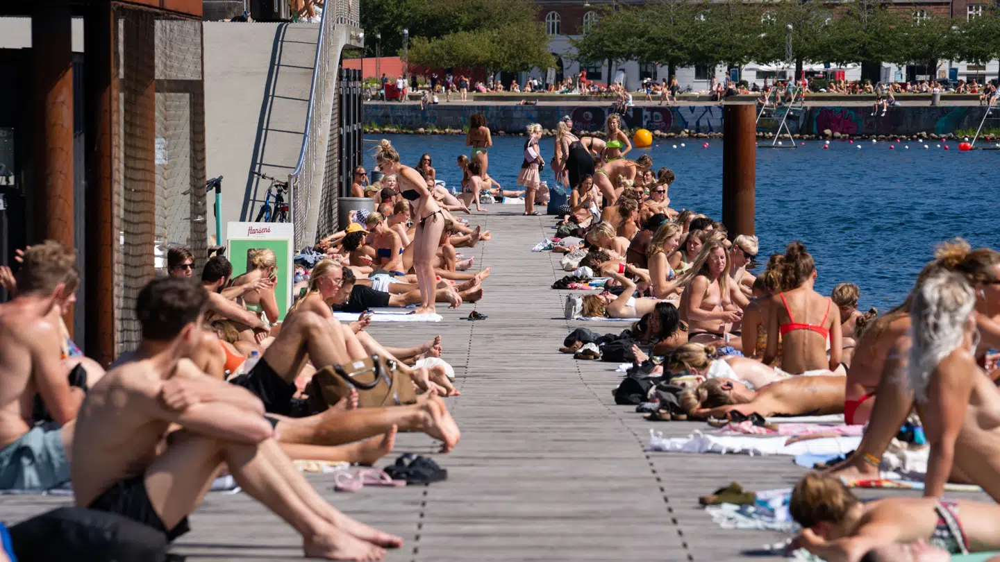 Efter torsdagens vejr stiger temperaturen markant. Så nyd torsdagen inden hedebølgen rammer Danmark.