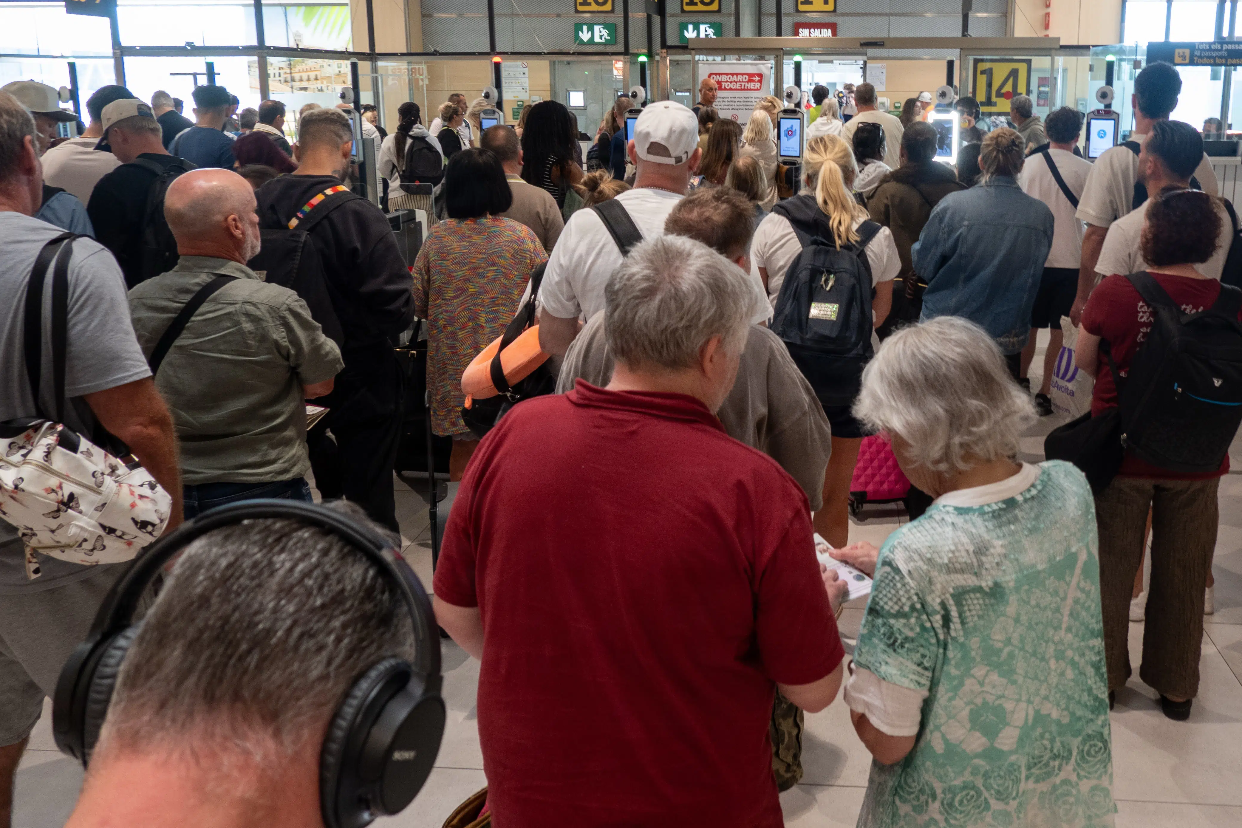 Flyselskaber og lufthavne frygter rejsekaos i weekenden