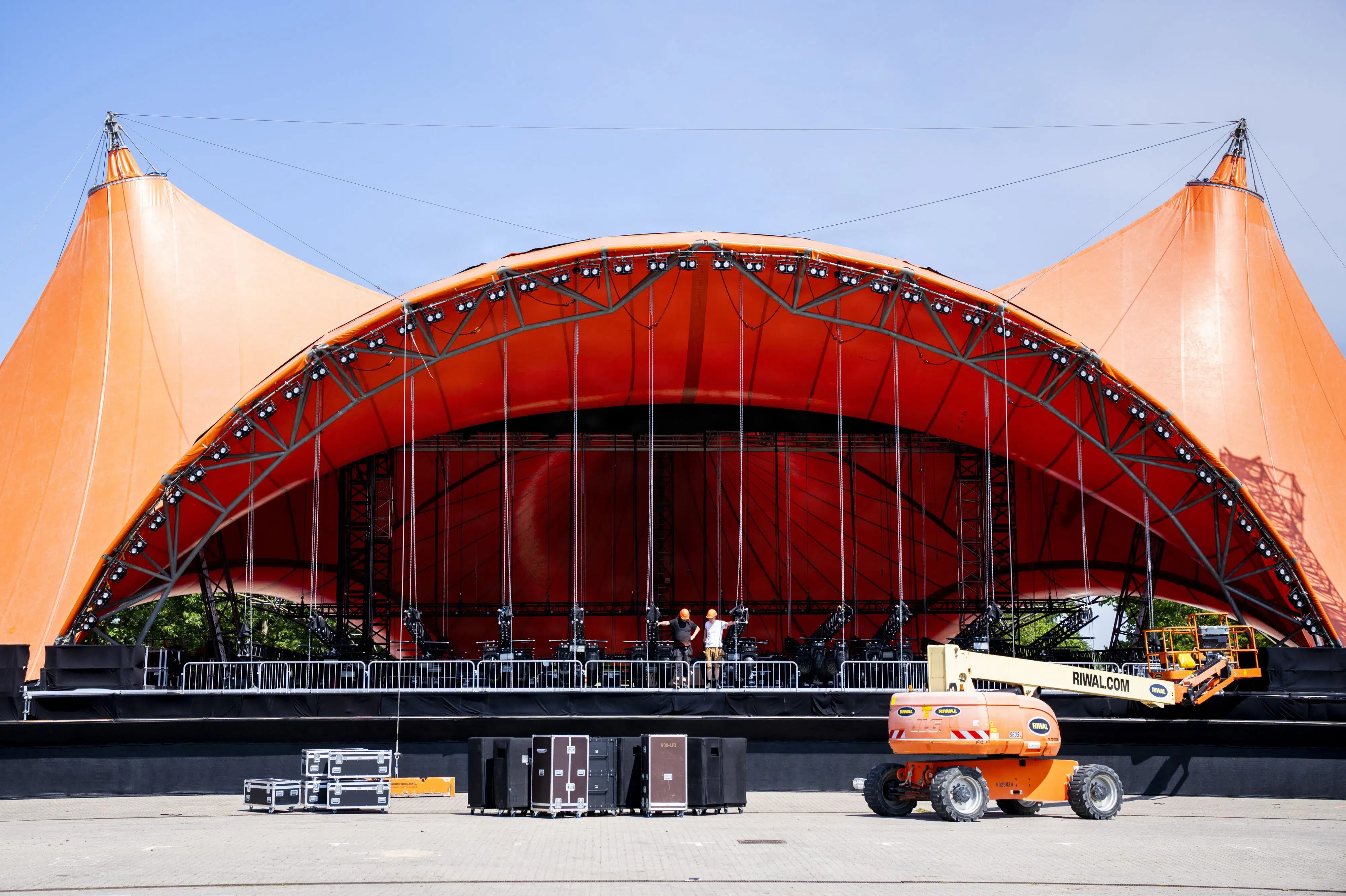 Ny Orange Scene skal give mere plads til scenografi og lys