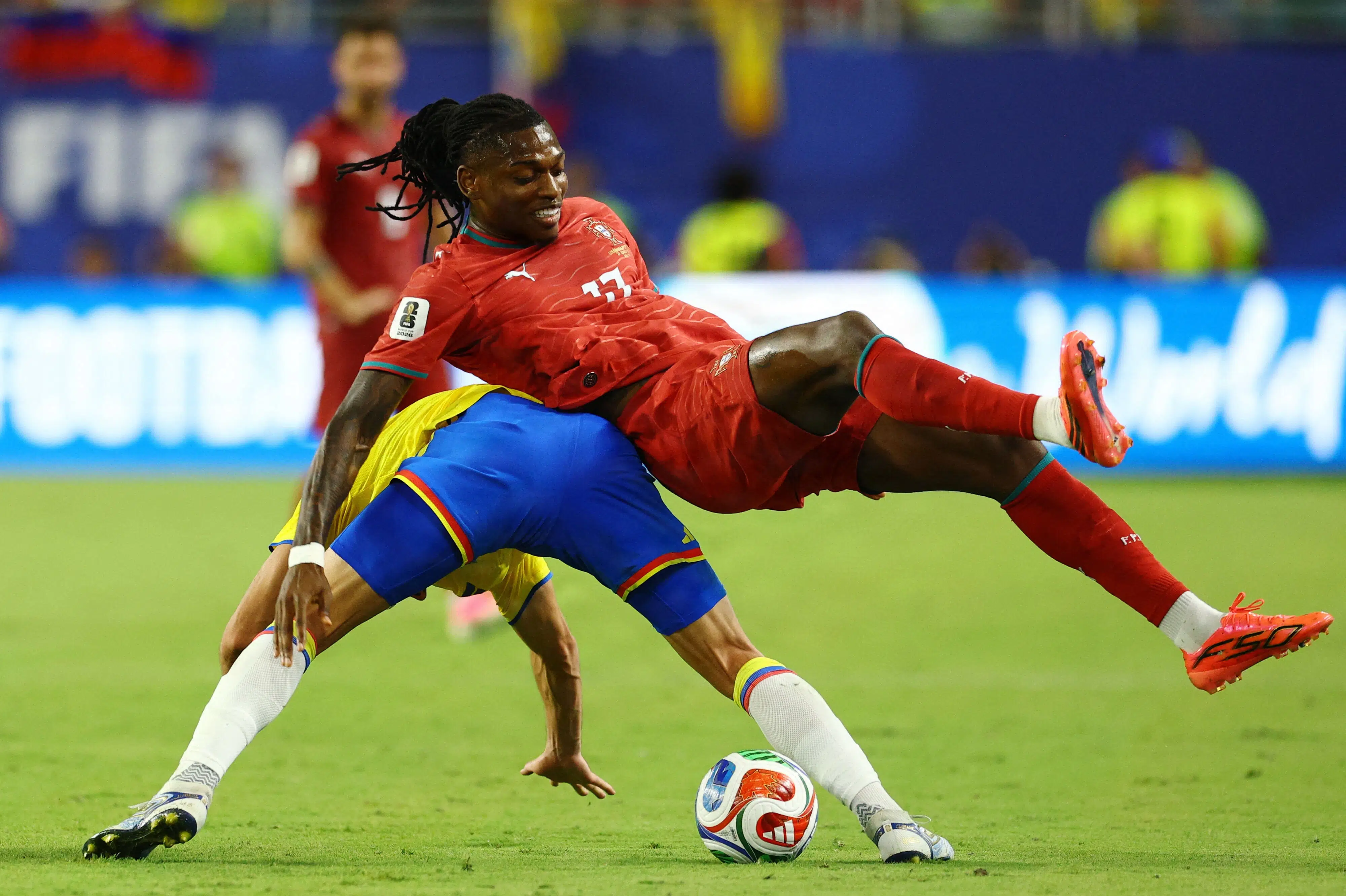Colombia holder Portugal bag sig i målløs gruppefinale