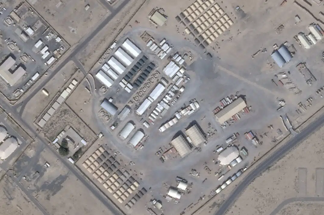 Iran melder om angreb mod amerikanske mål i Kuwait og Bahrain