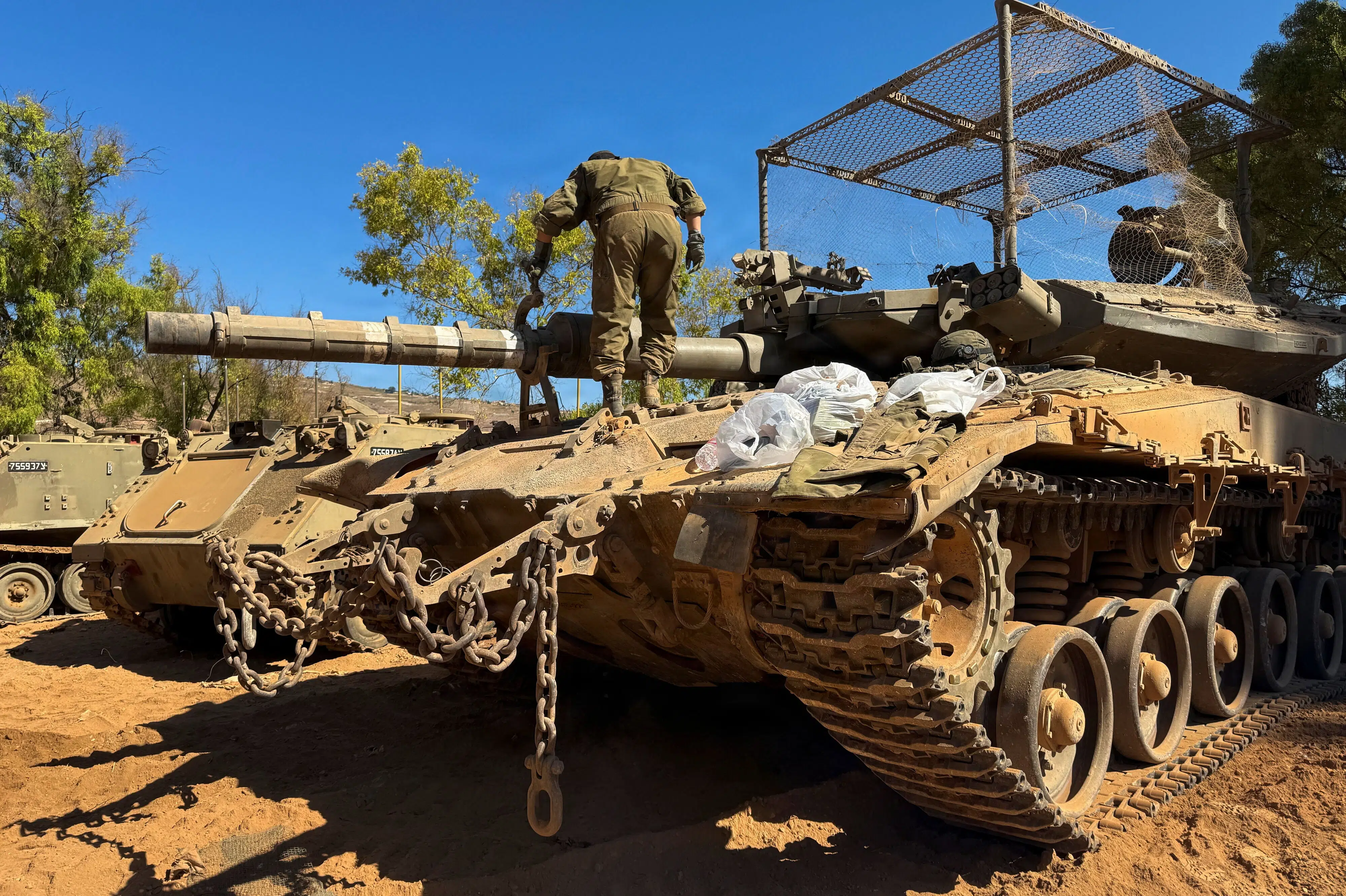 Israelsk soldat meldes dræbt i kamp mod Hizbollah i Libanon