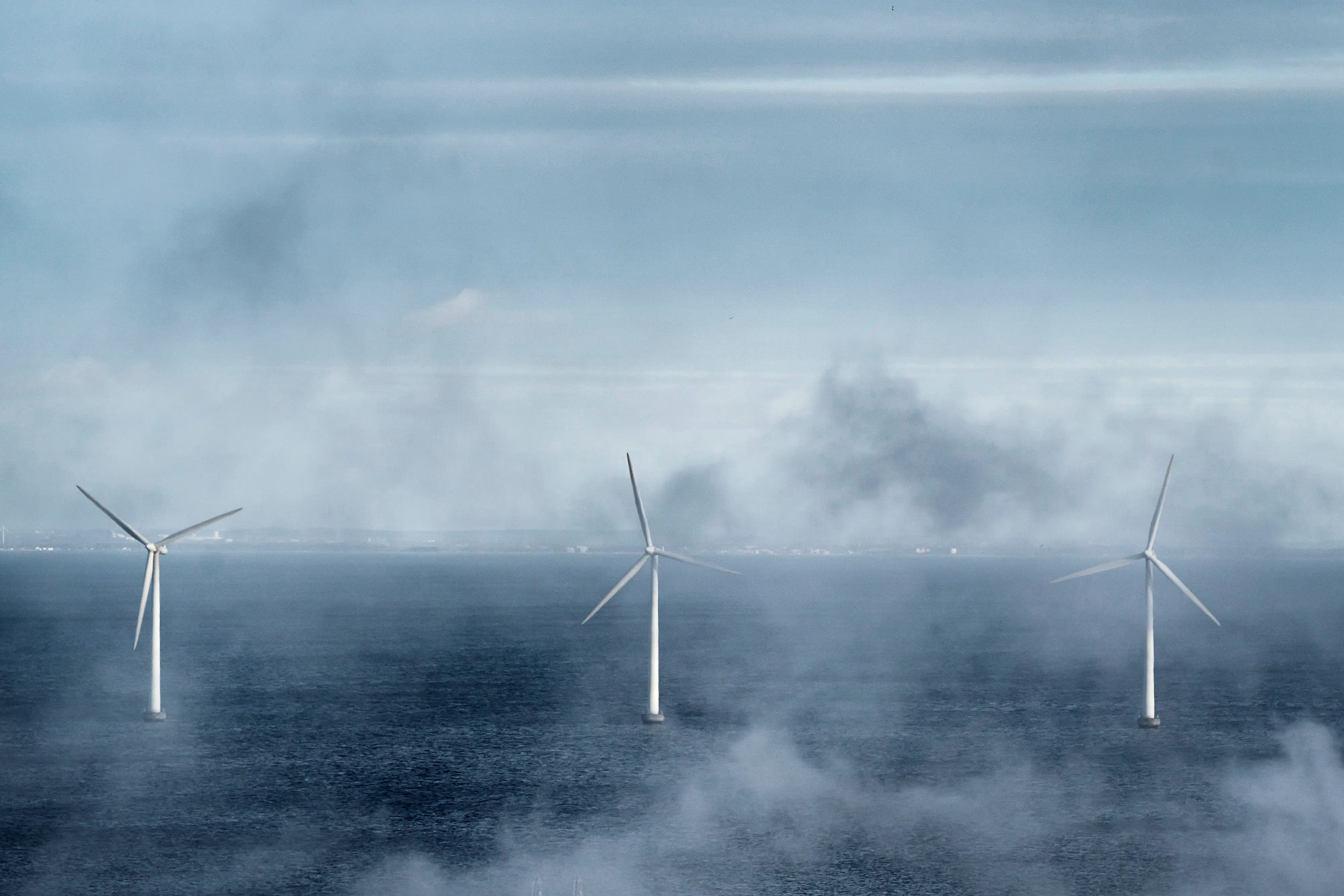 De sad varetægtsfængslet i månedsvis. Nu dropper politiet kæmpe sag mod energihandlere