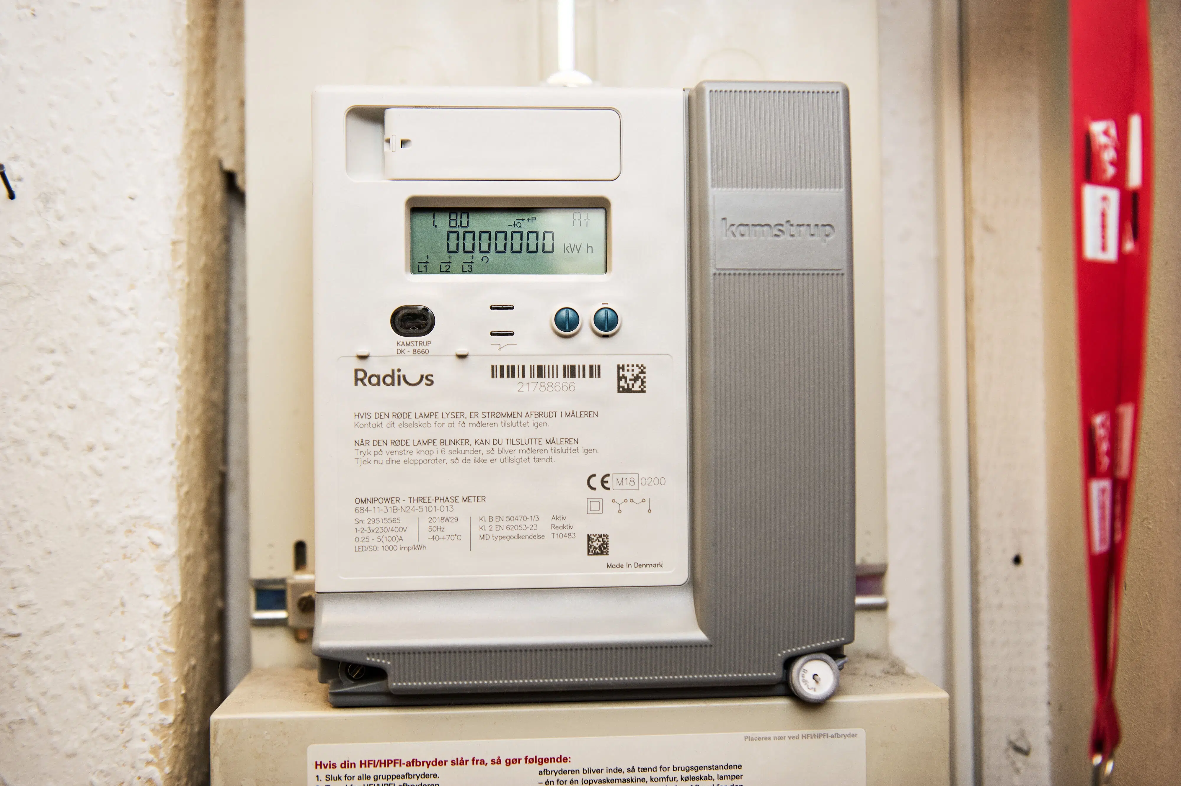 Denmark moves over 32,000 electricity customers amid supplier failures