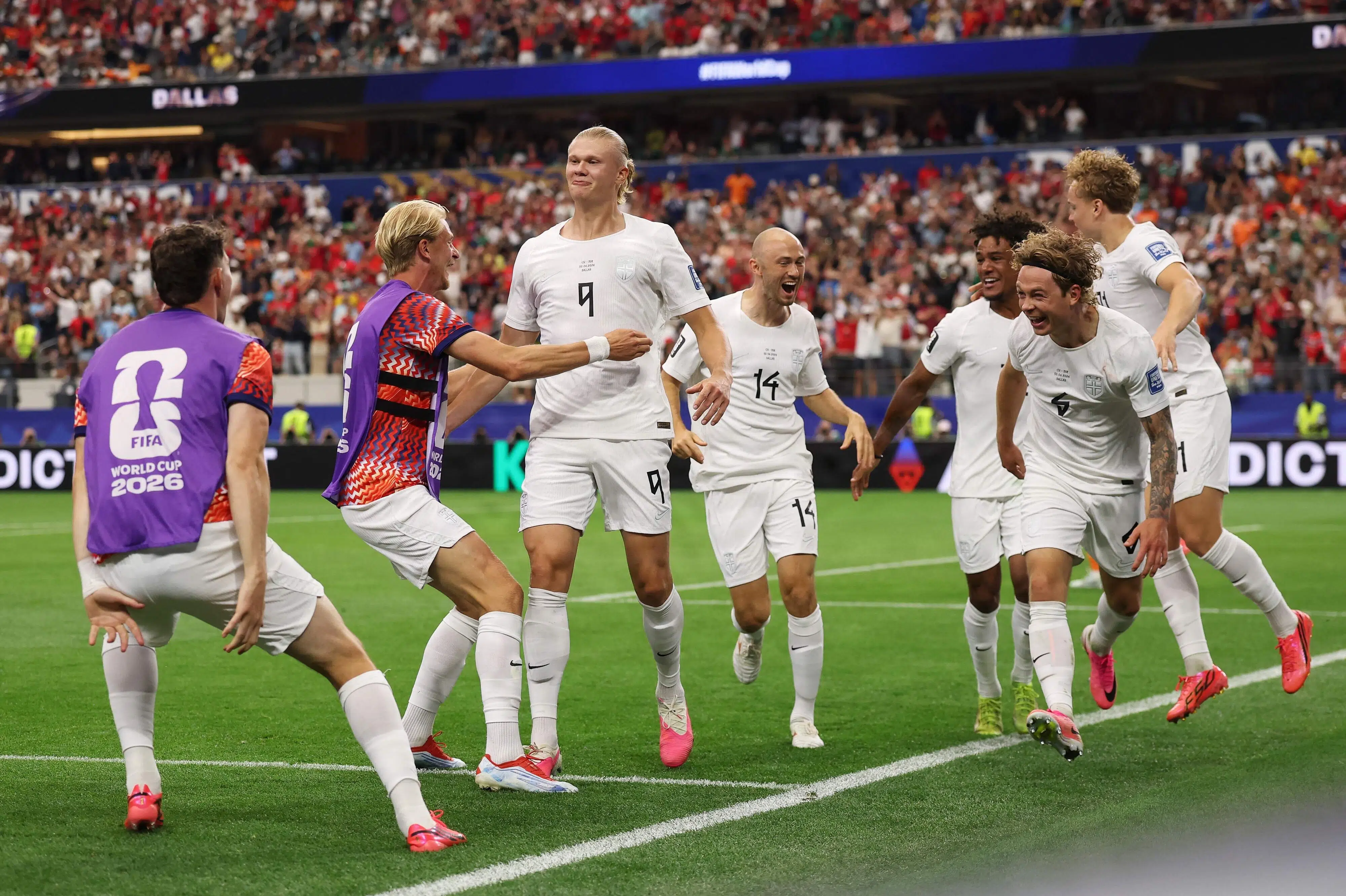 Haaland sparker Norge i armene på Brasilien ved VM