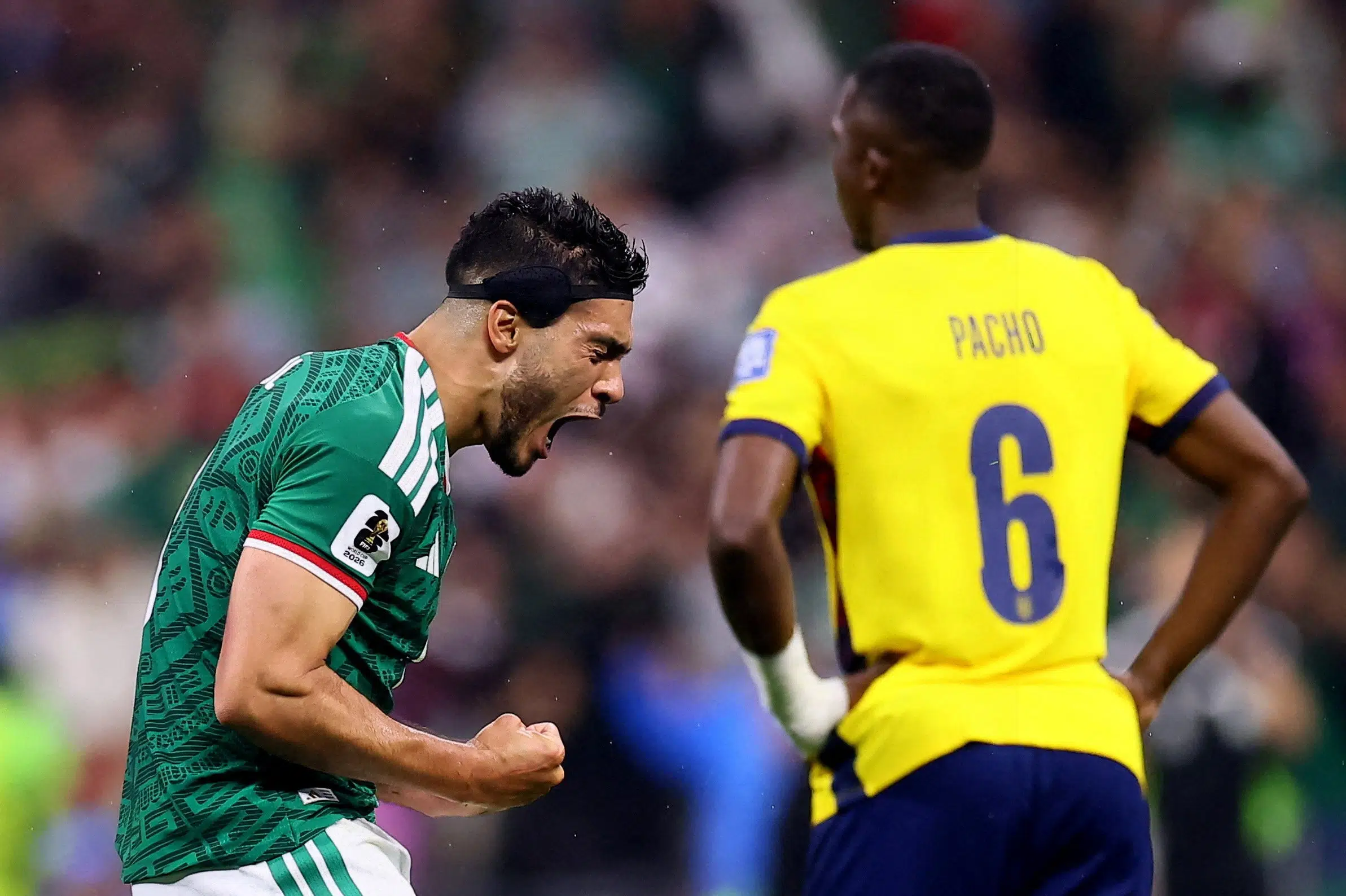 Mexico brillerer på hjemmebane og er videre ved VM