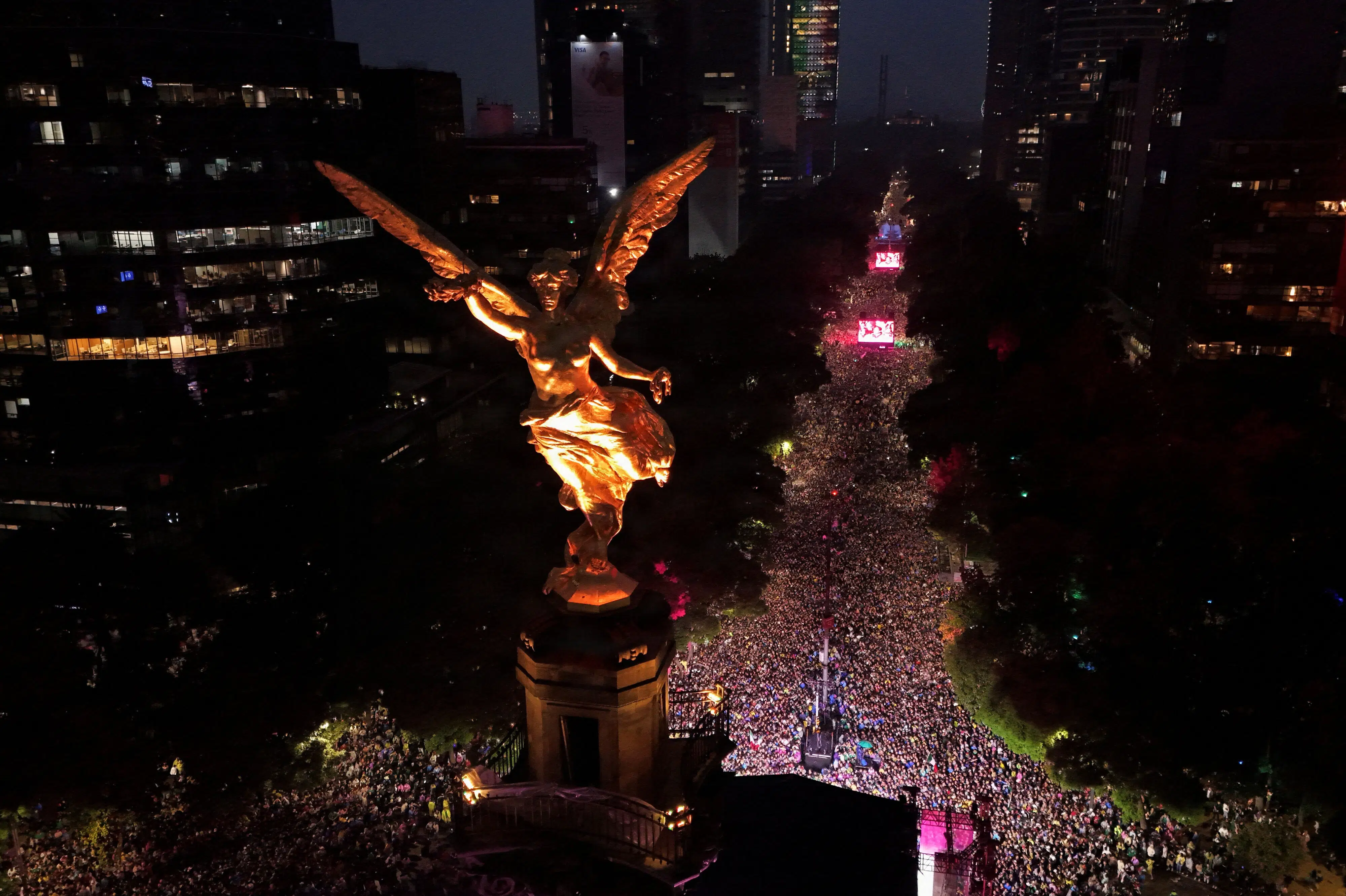 Tre personer omkommer under VM-fejring i Mexico City