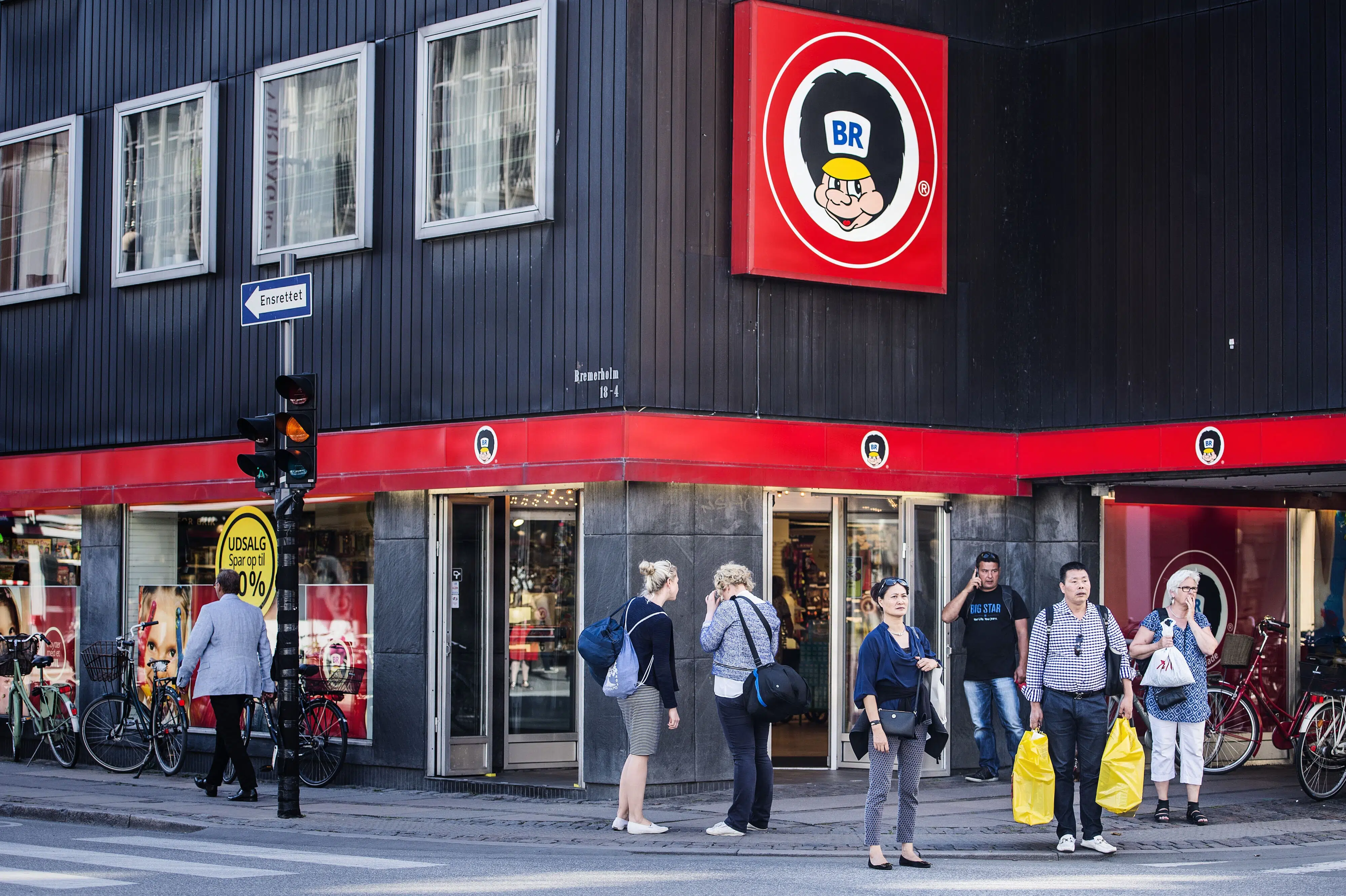 Salling Group vil lade AI hjælpe kunder med onlinehandel