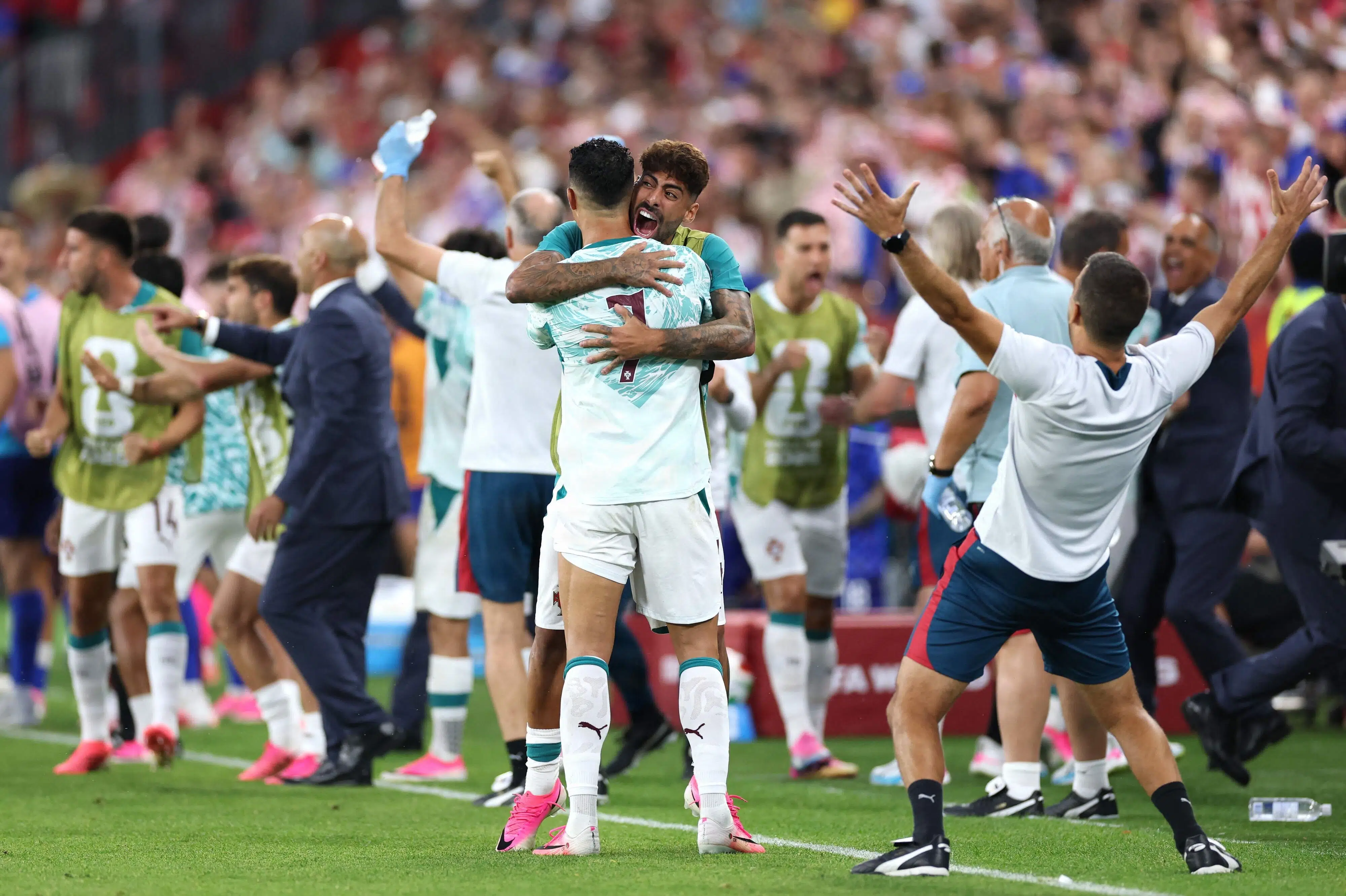 Portugal sender Kroatien ud af VM efter vild halvleg