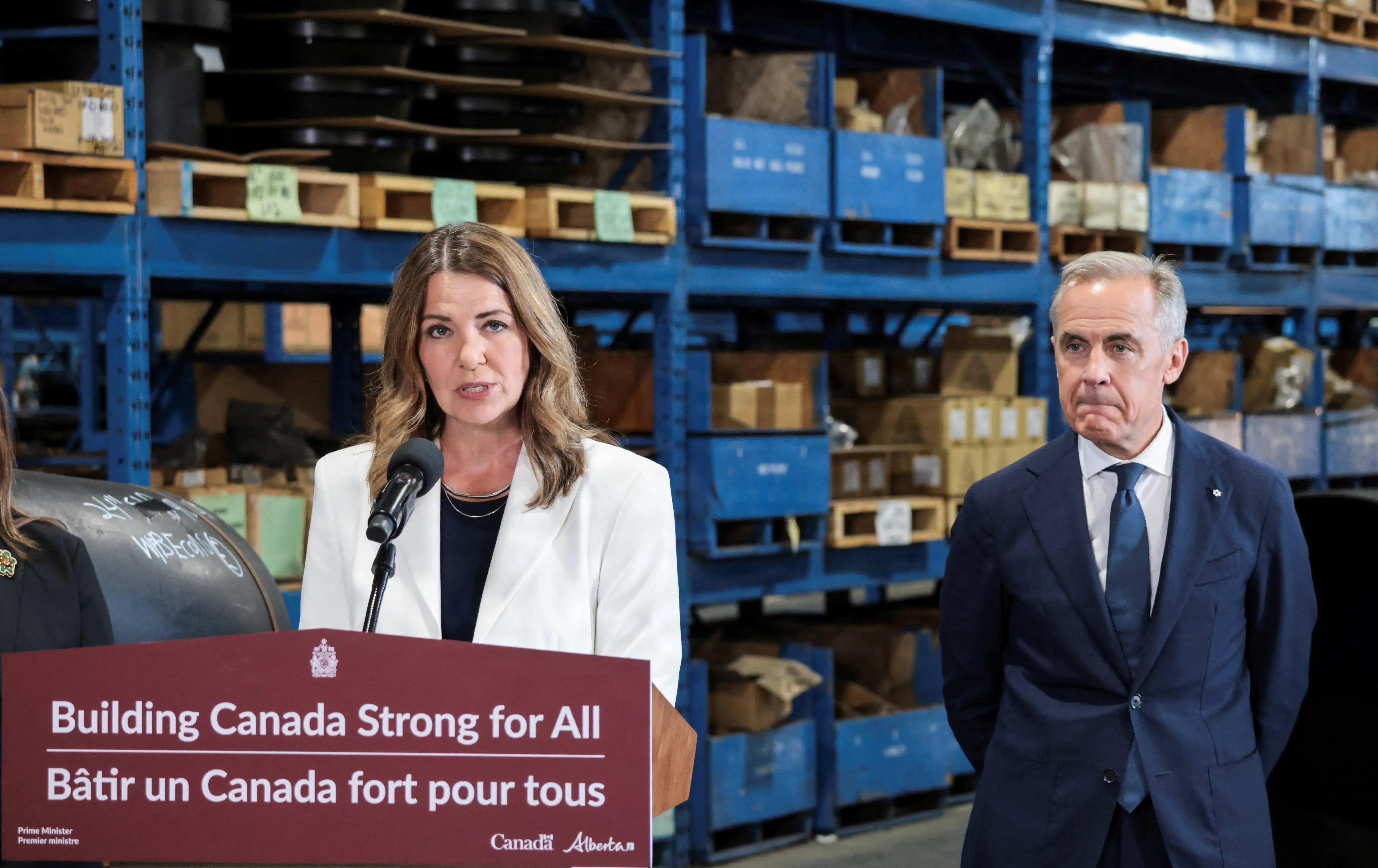 Canada vil bygge olieledning for at mindske afhængighed af USA