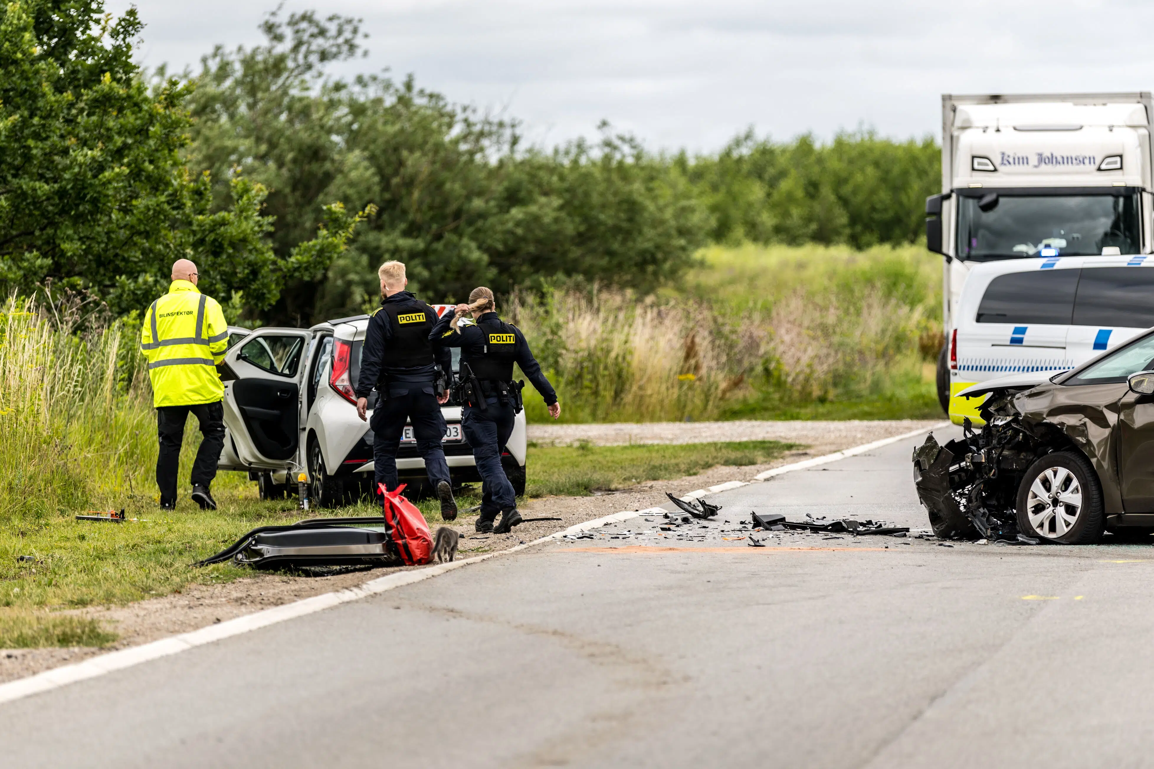 Kvinde er alvorligt tilskadekommen efter ulykke i kryds i Greve
