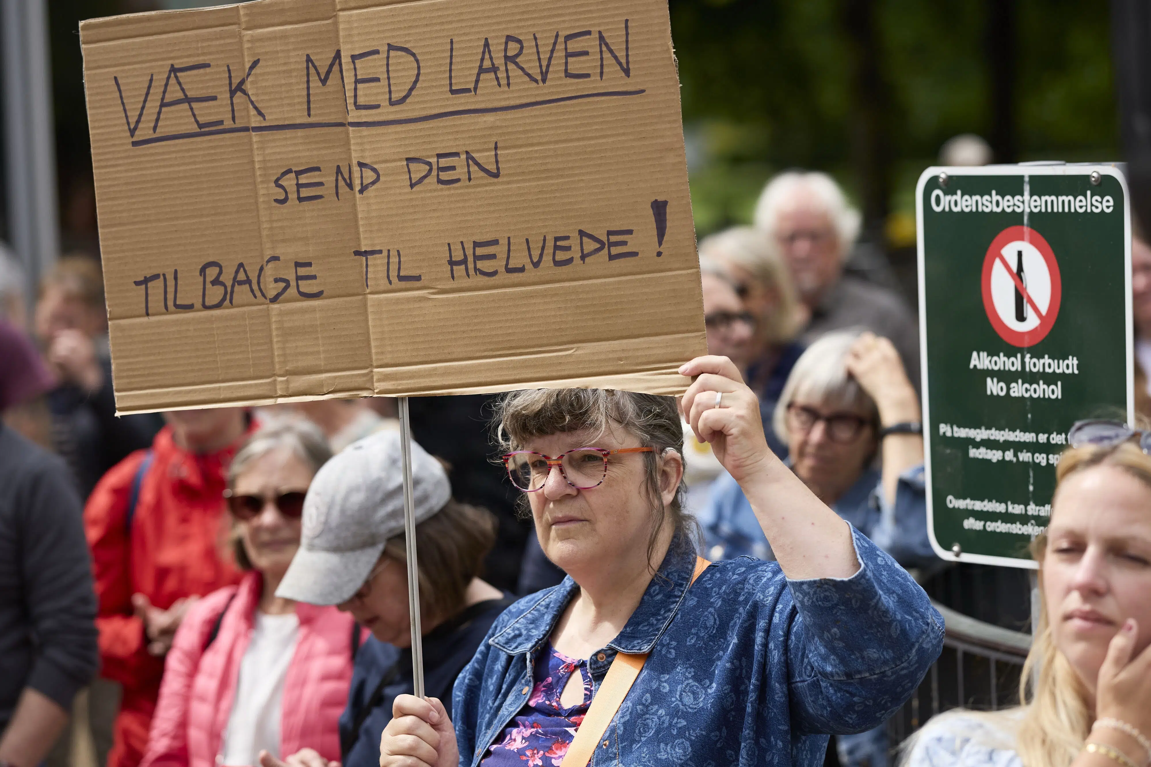Myndigheder skal hjælpe kommuner med larveproblem