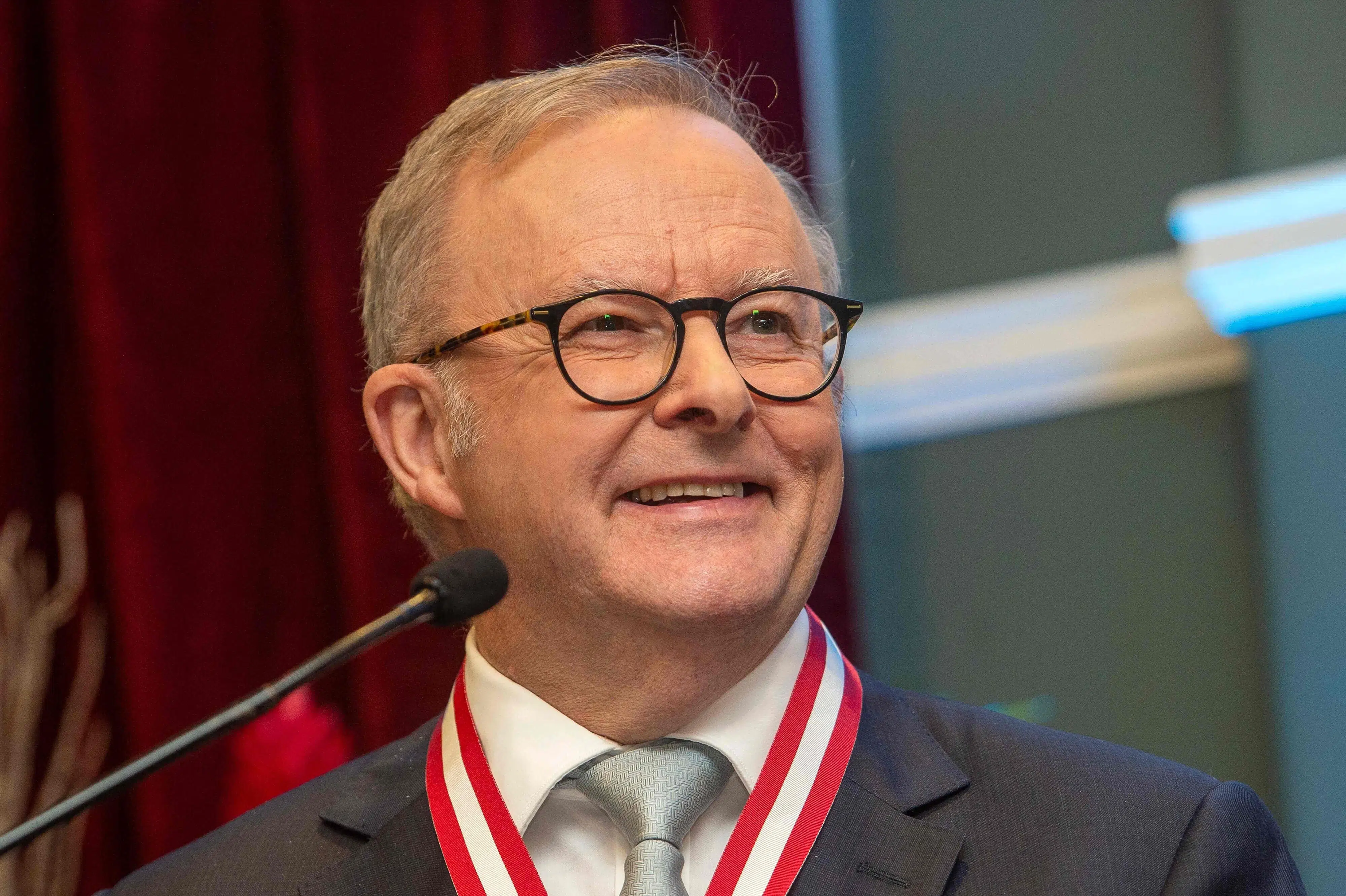 Australsk premierminister beklager upassende kommentarer om Kylie Minogue
