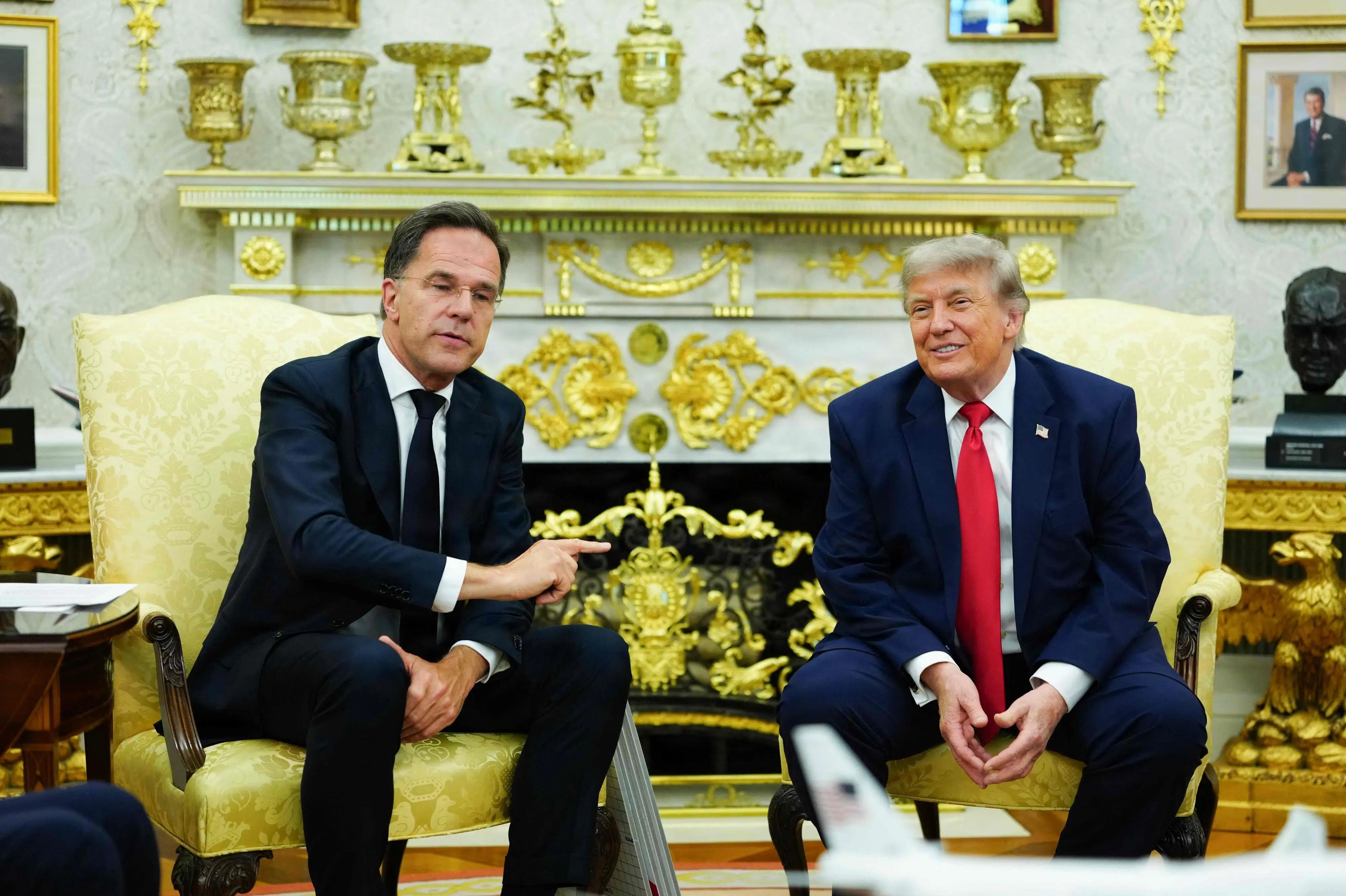 Løkke anerkender svær balance for Ruttes smiger af Trump
