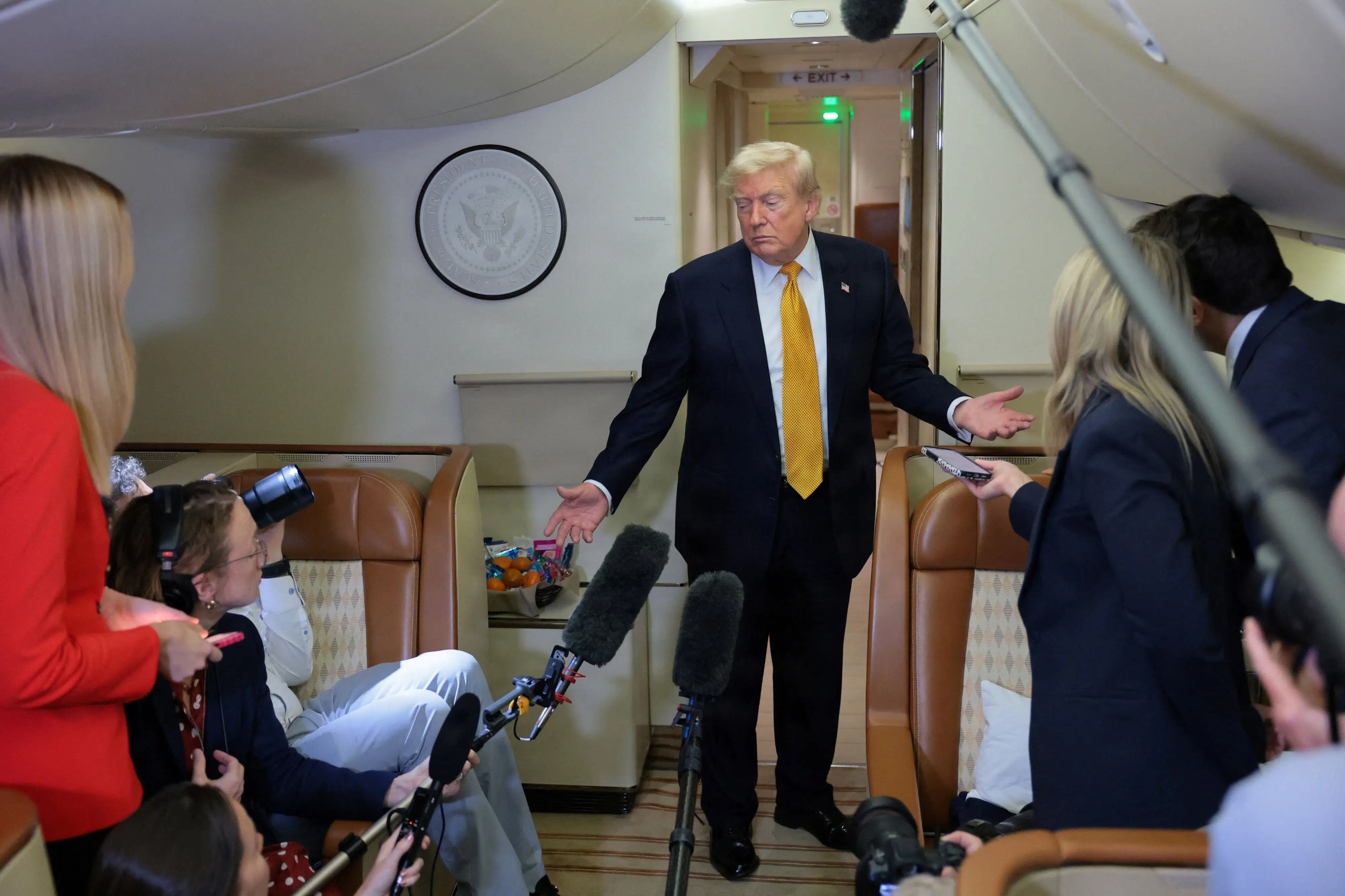 Trump: Tilbagetrækning af styrker i Europa afhænger af Grønland