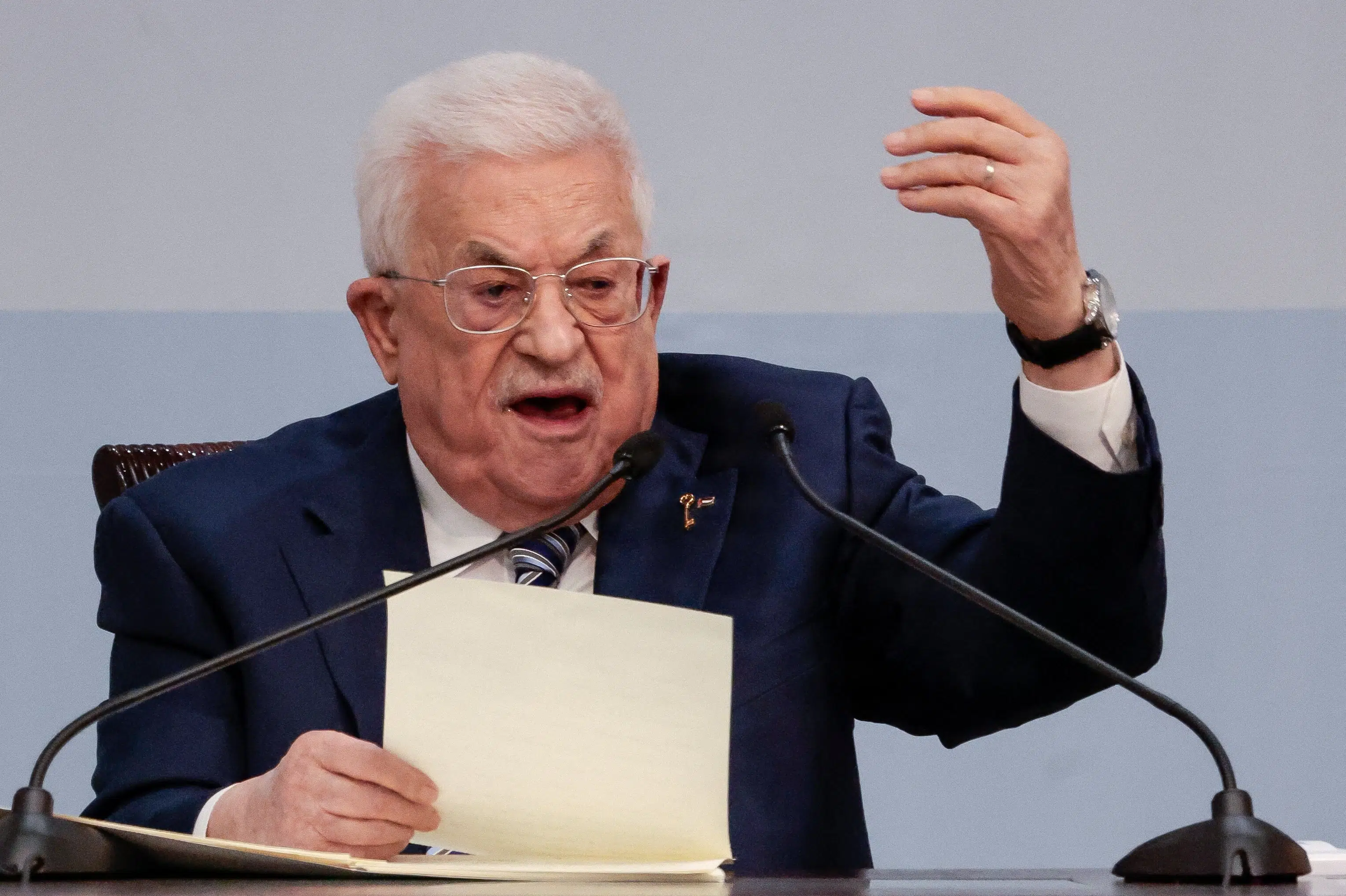 Abbas sætter dato på første palæstinensiske parlamentsvalg i årtier