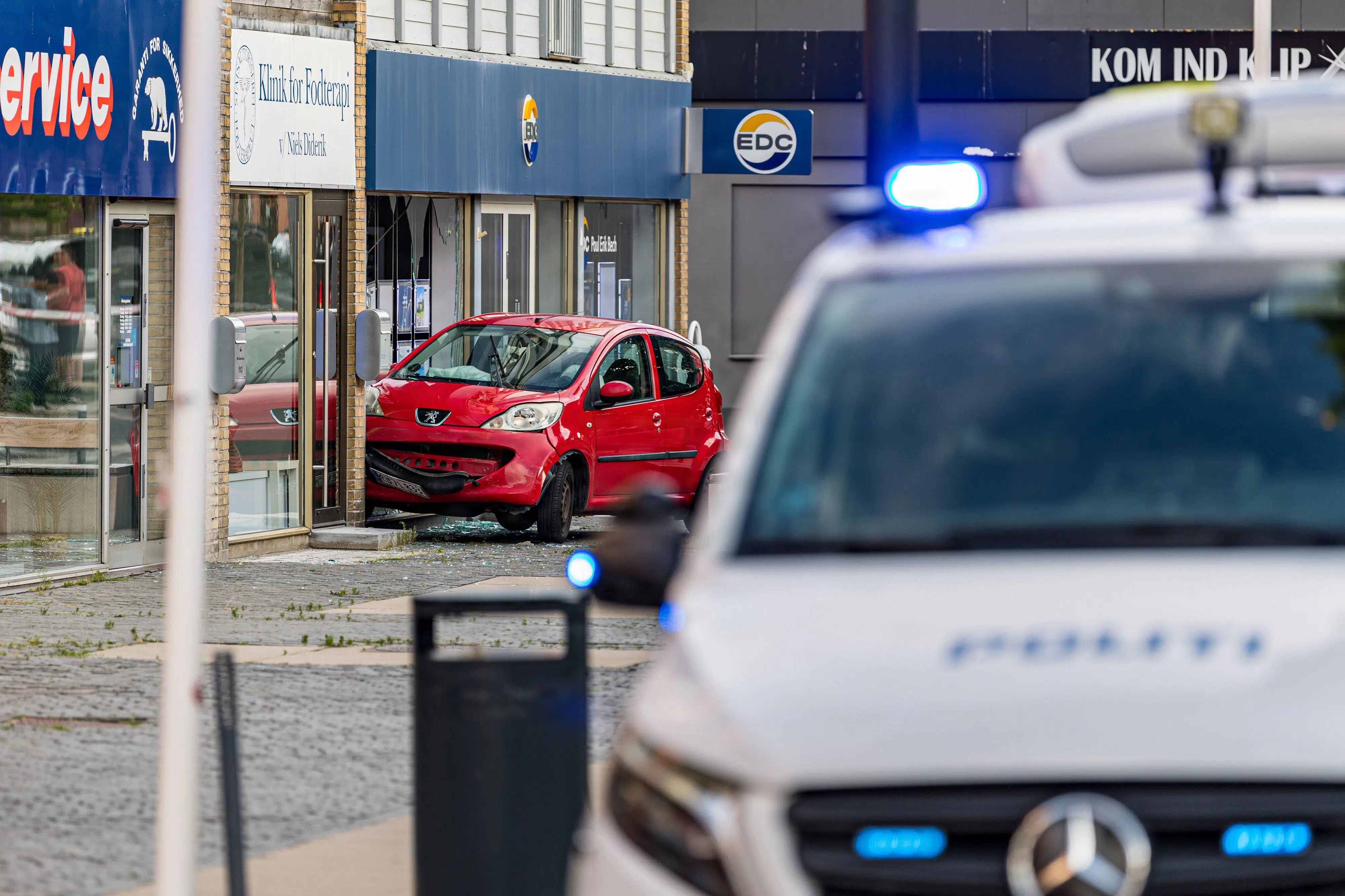 Politi efterlyser vidner efter masseslagsmål i Taastrup