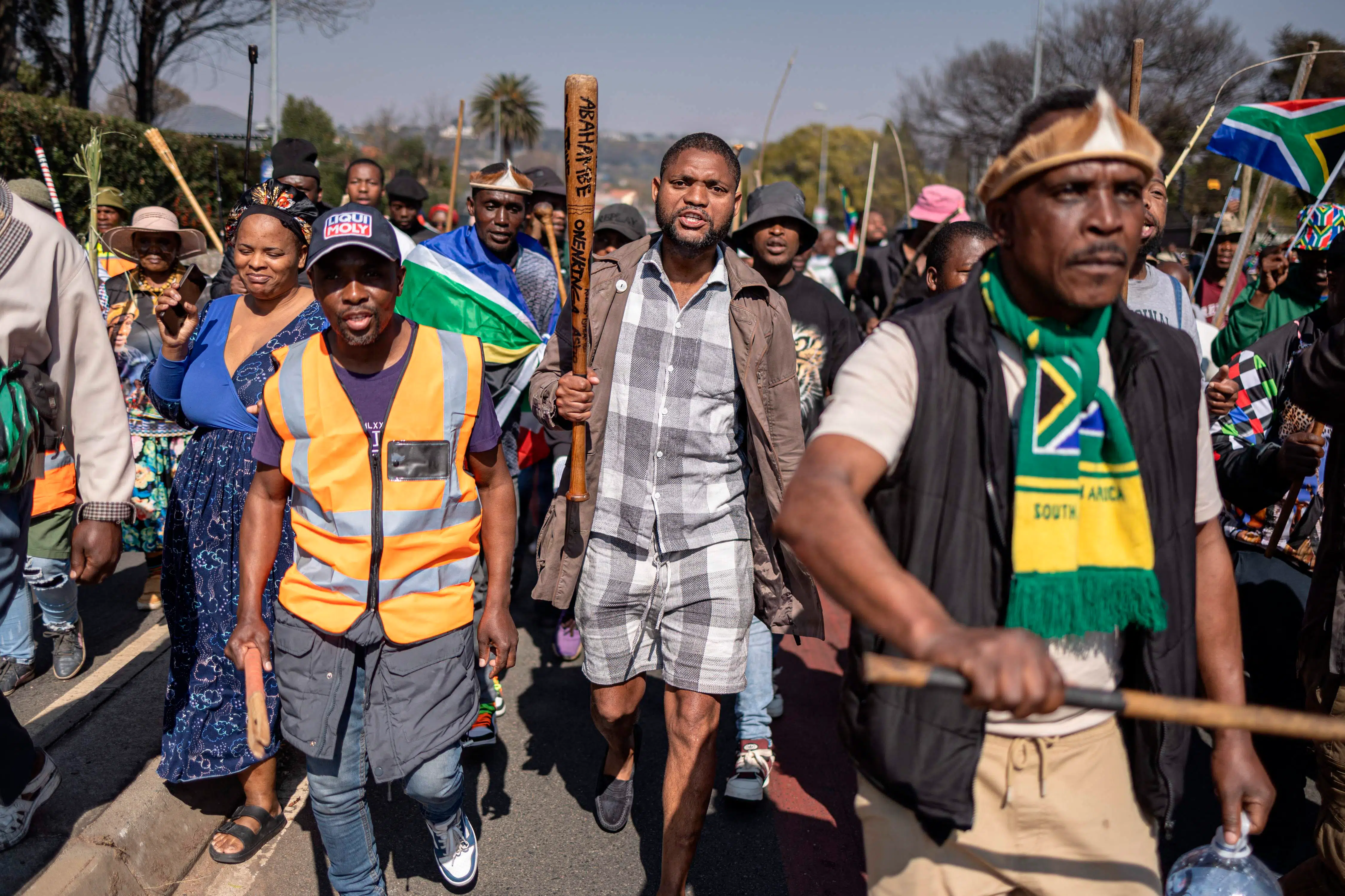 Efter store uroligheder og et markant ultimatum: Over 53.000 migranter har forladt Sydafrika
