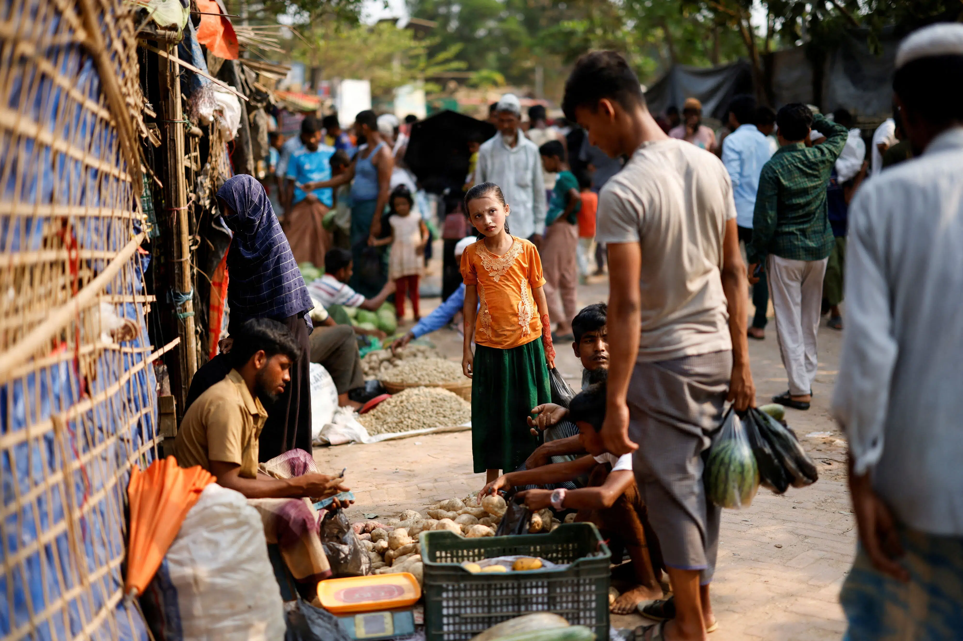 500 frygtes omkomne efter meldinger om bådforlis nær Myanmar