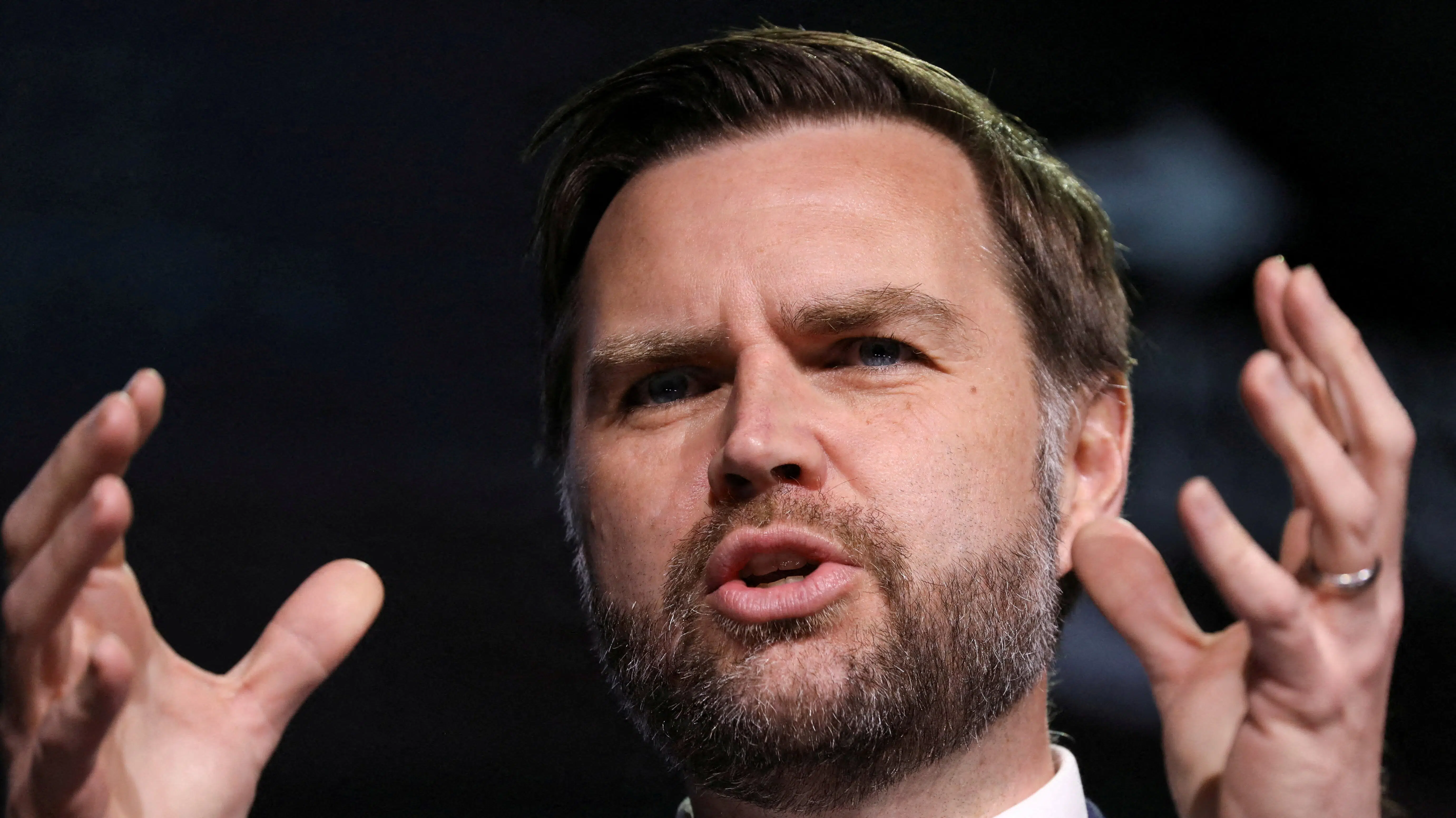 J.D. Vance indrømmer fejl: Håndterede Epstein-filerne forkert