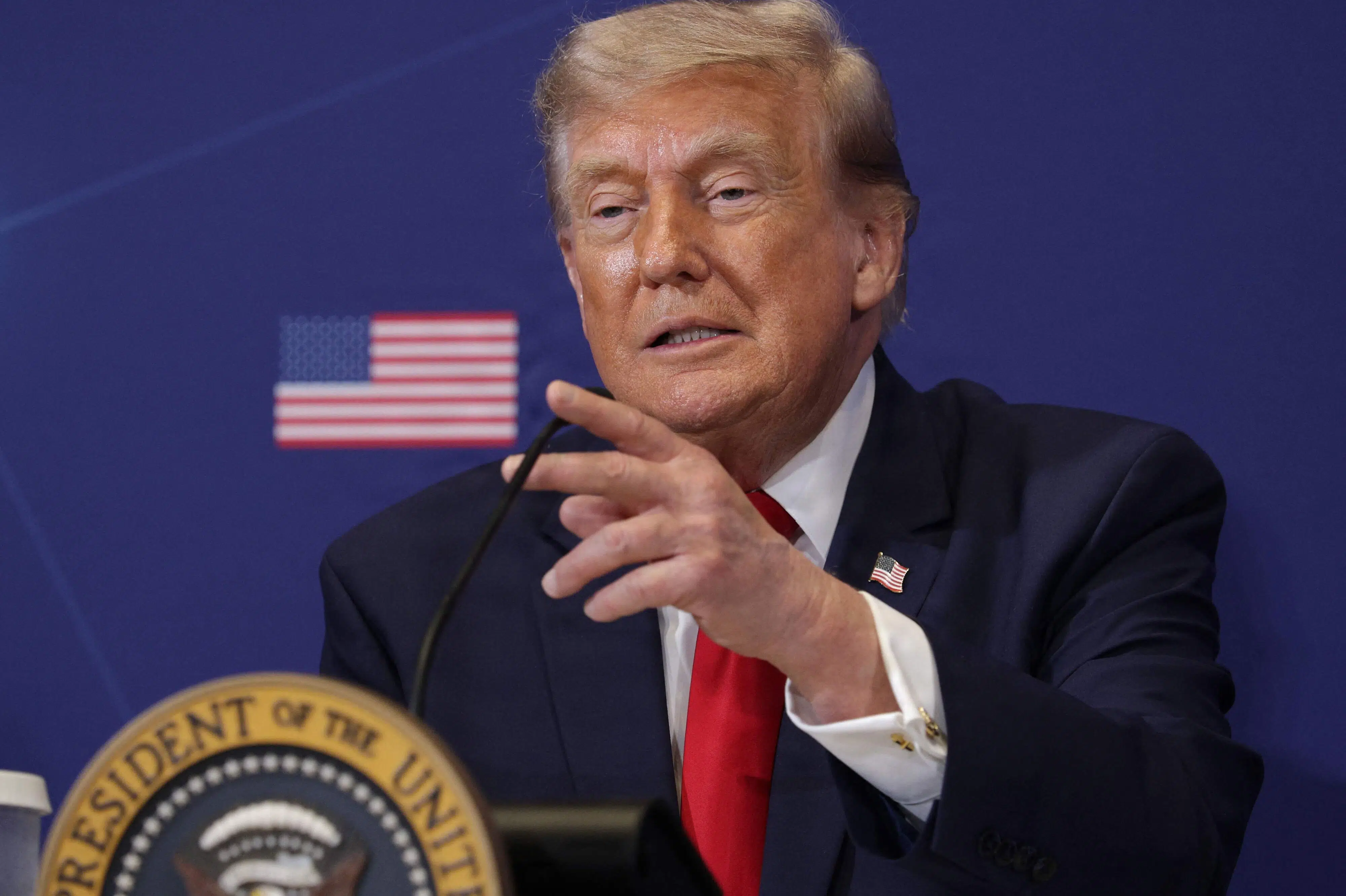 Trumps teleprompter-operatør mistænkes for at oddse på taler