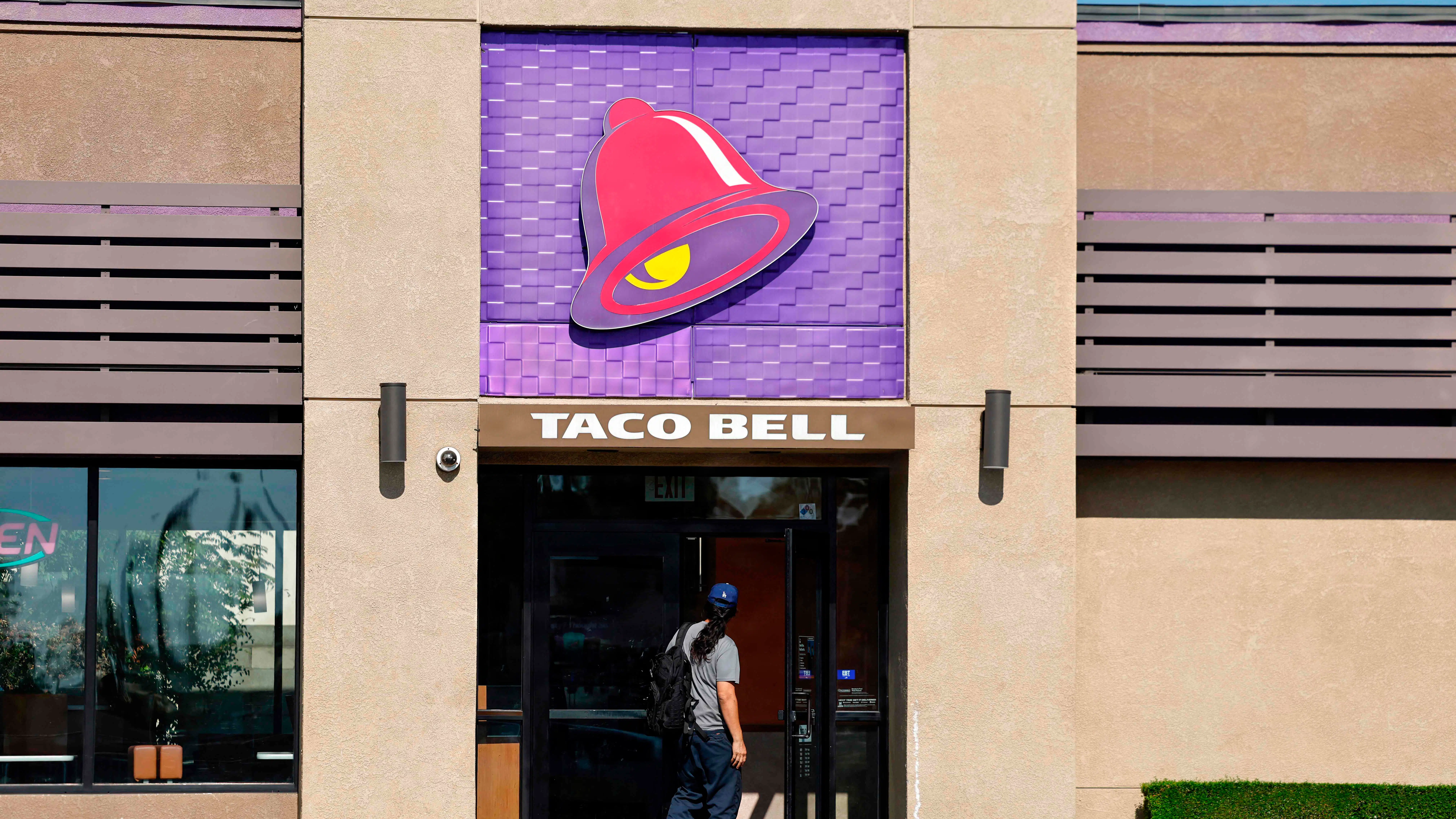 Taco Bell fjerner salat efter sammenfald med diarré