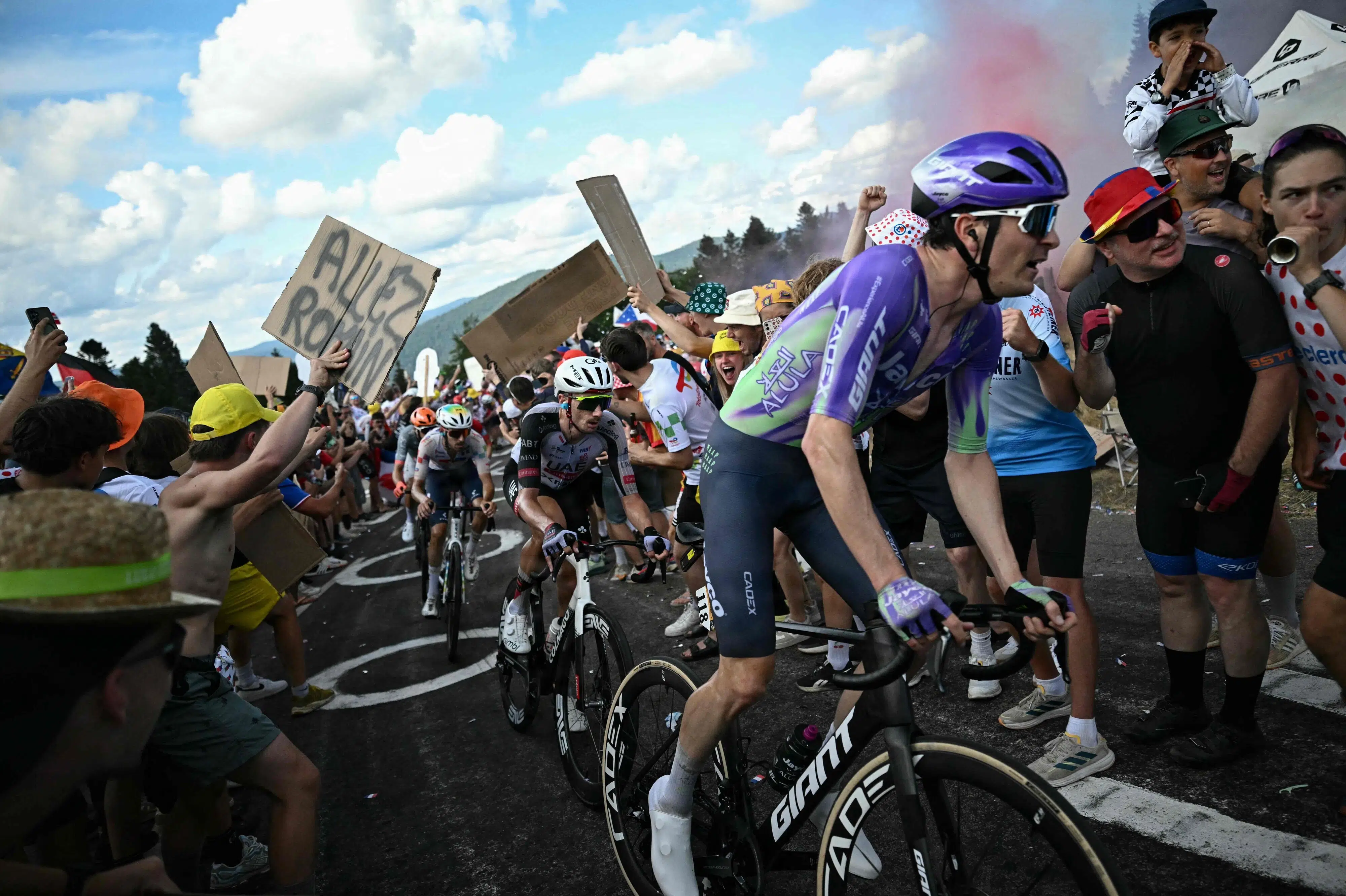 BLÅ BOG: Etapevinderen Mauro Schmid