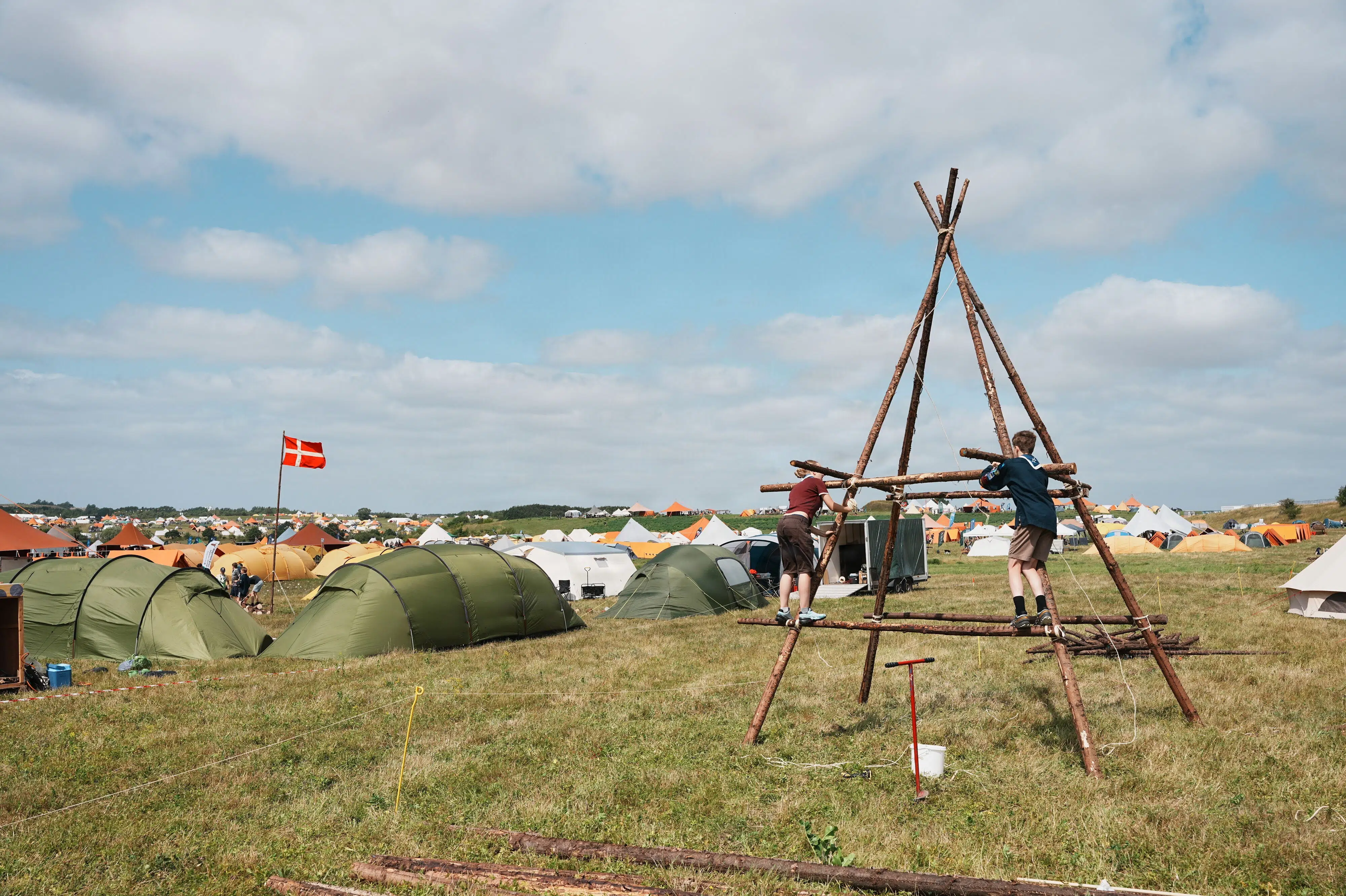 Spejdere bygger Danmarks femtestørste by og samles på lejr