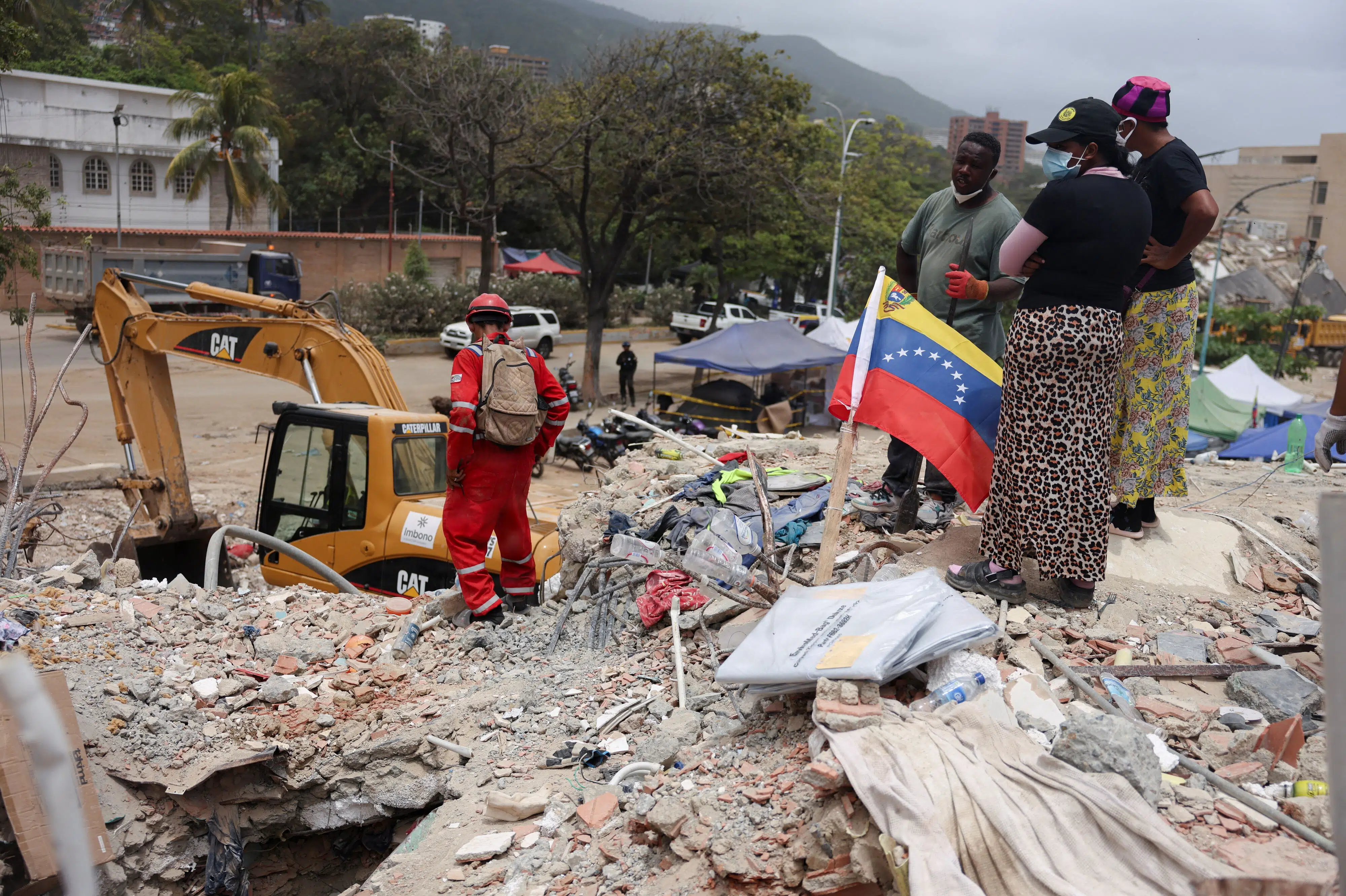 Borgere kritiserer Venezuela for kaotisk håndtering af jordskælv